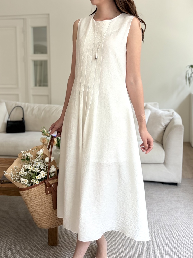 Linen Pintuck Dress (Ivory)