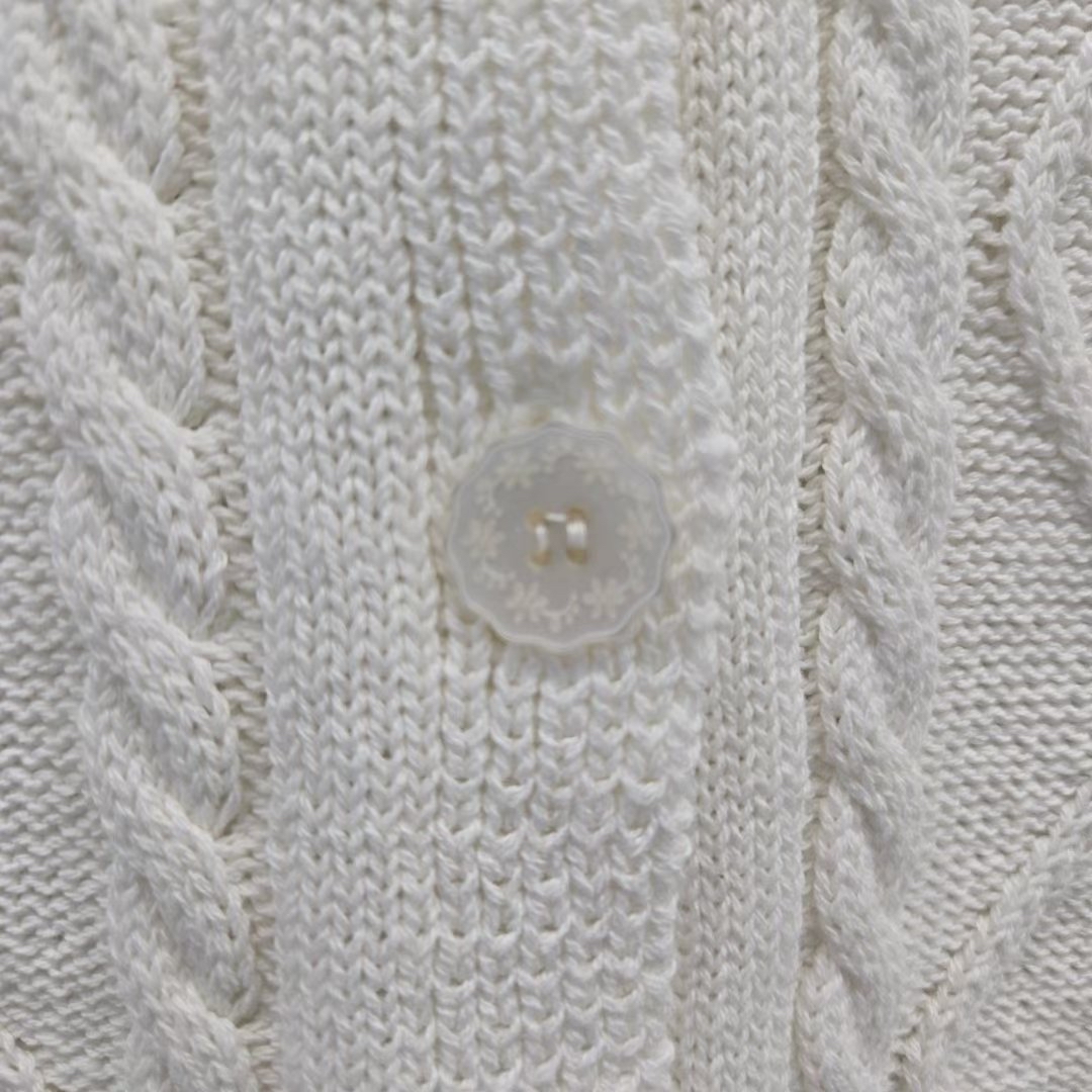 Details cardigan