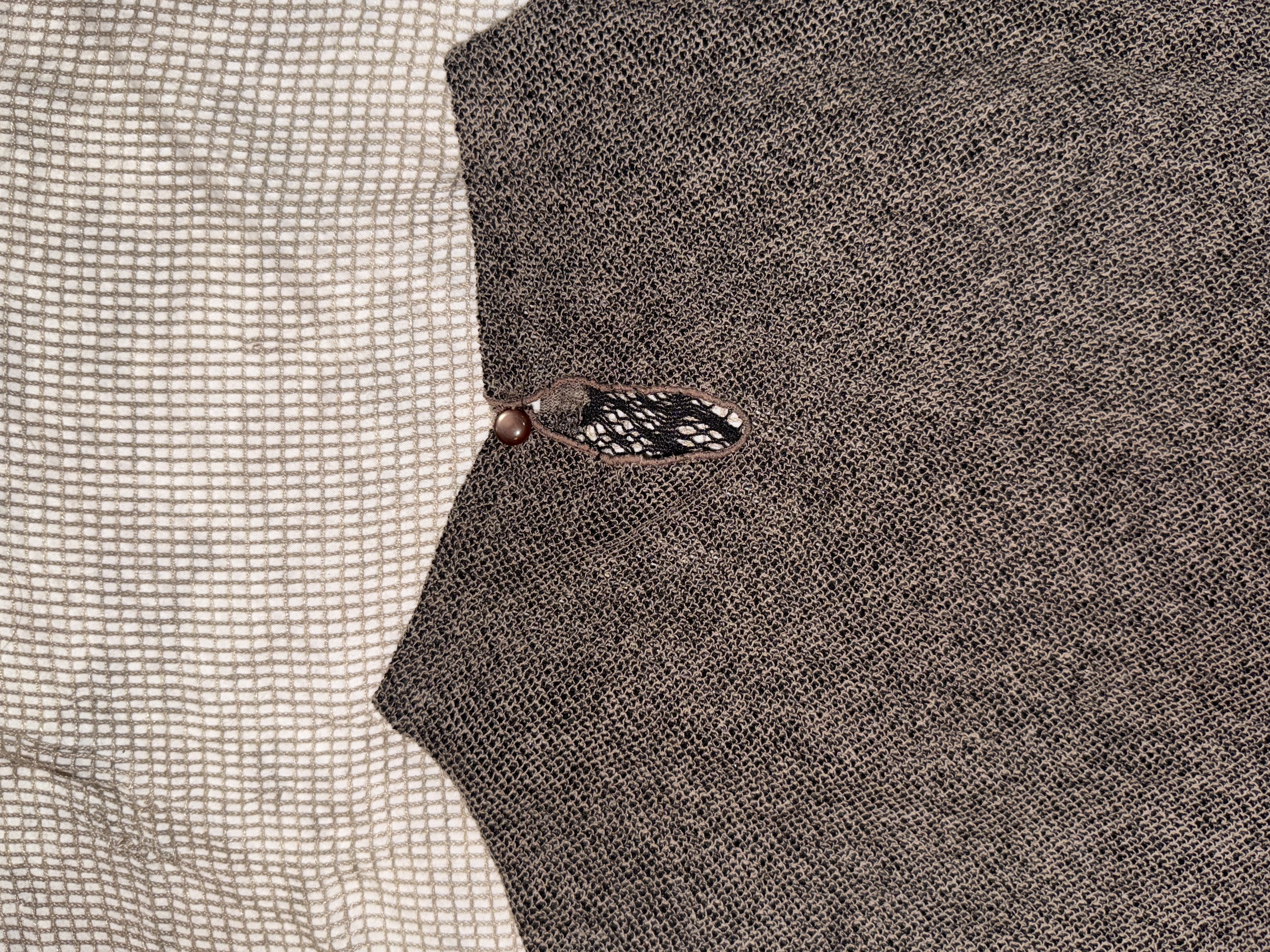 Wasteland Ruffle Loose-fitting Top