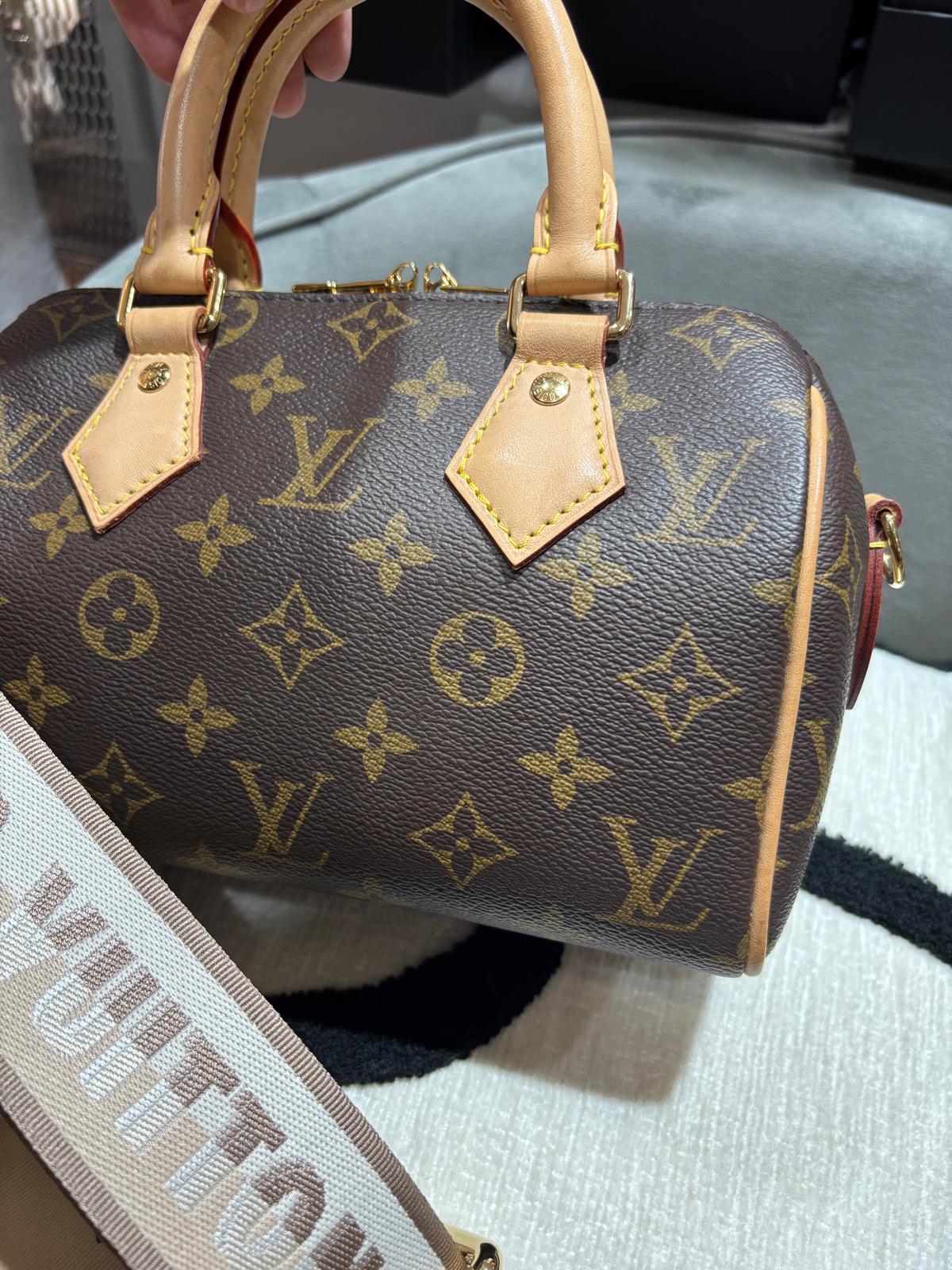 LV Speedy 20 Bandouliere Monogram M46234 100%Authentic, 95%New ✅key lock ✅Dust bag