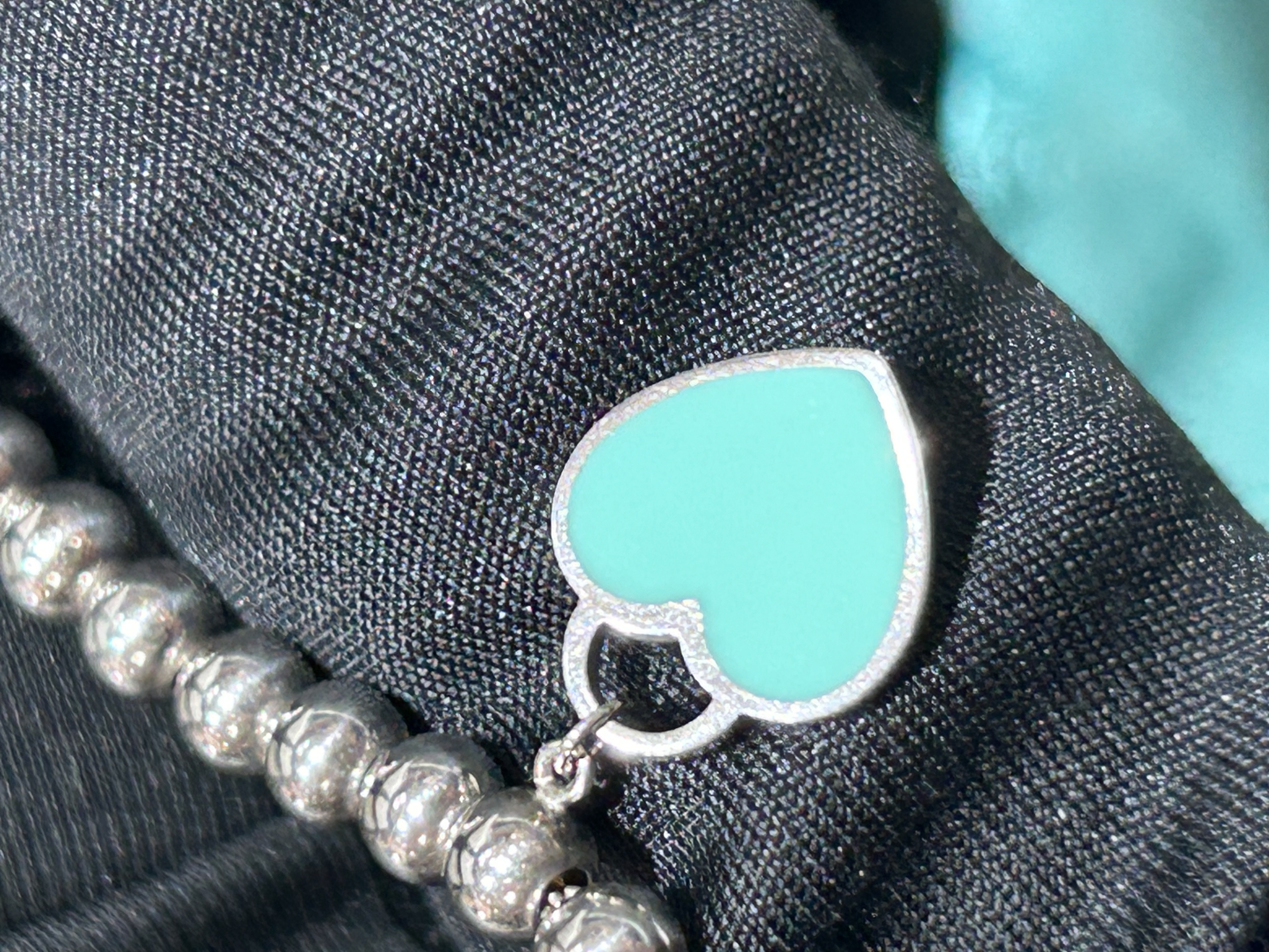 Tiffany & Co. Heart bracelet 100%Authentic,98%new ☑️dust bag 