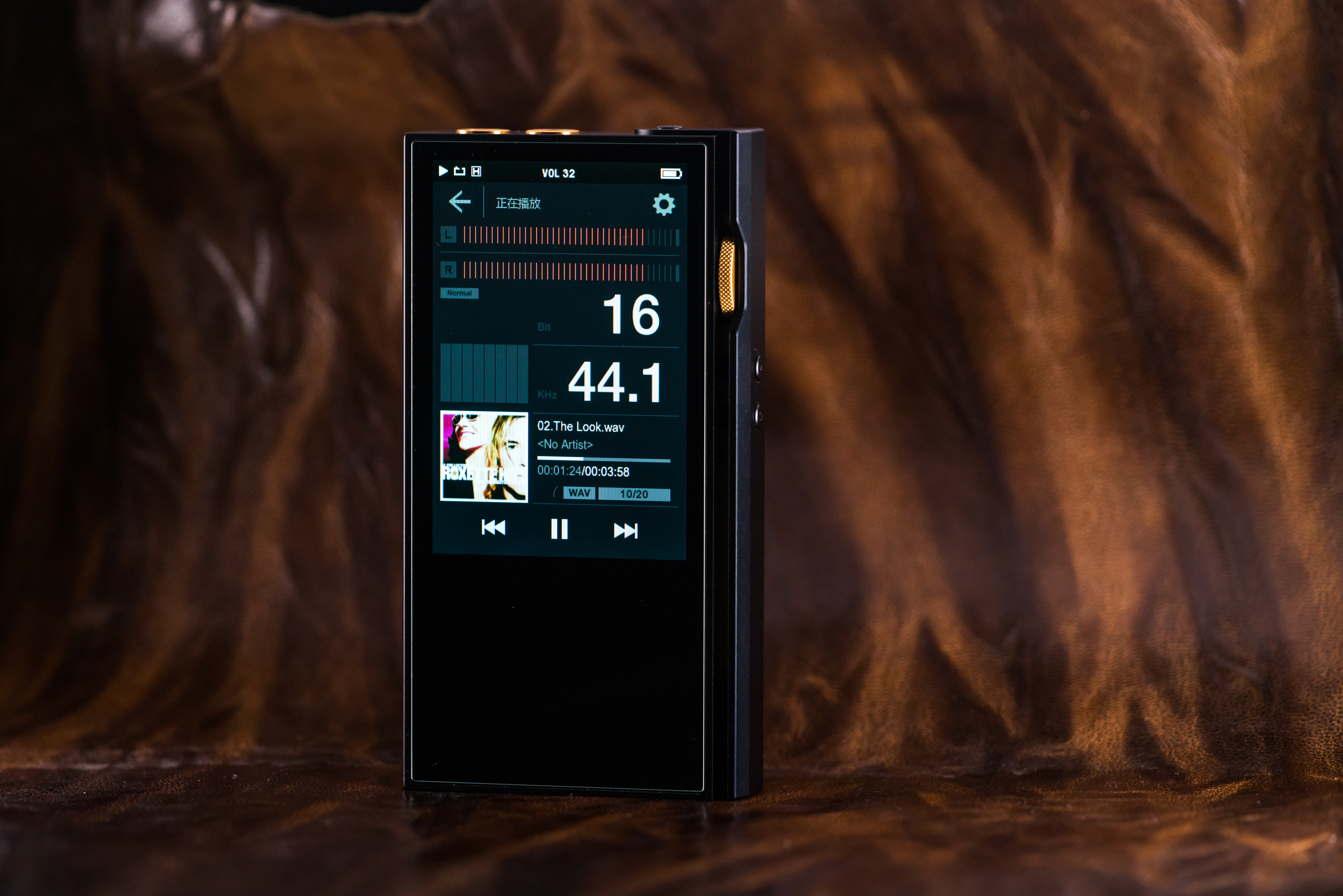 LUXURY & PRECISION P6 PRO 至高聽感分立R2R便攜播放機