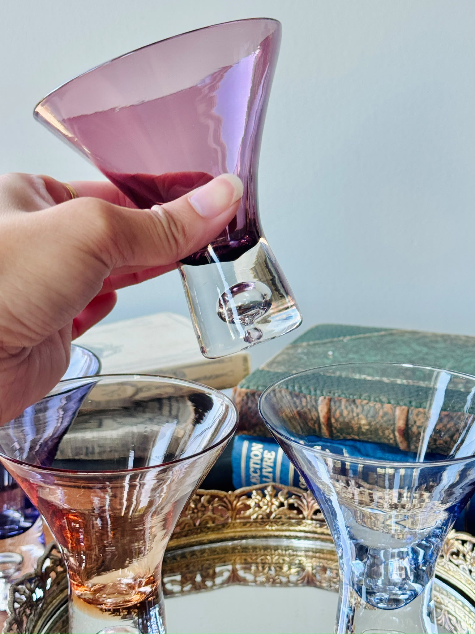 c.a. 1990s Artland Celebration Collection Handblown Glass Bubble Base Martini Glasses Set of 4 (MT2639)