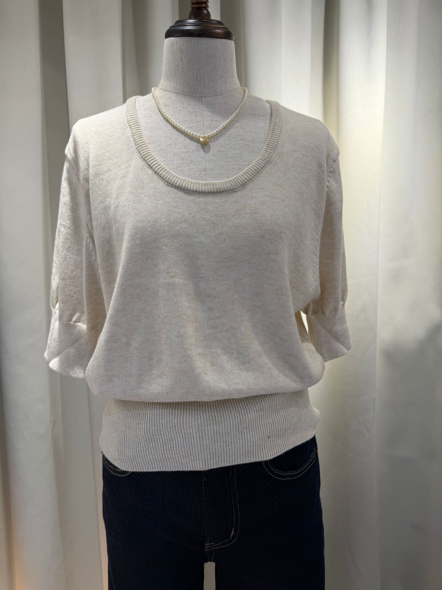 優雅圓領短袖針織衫