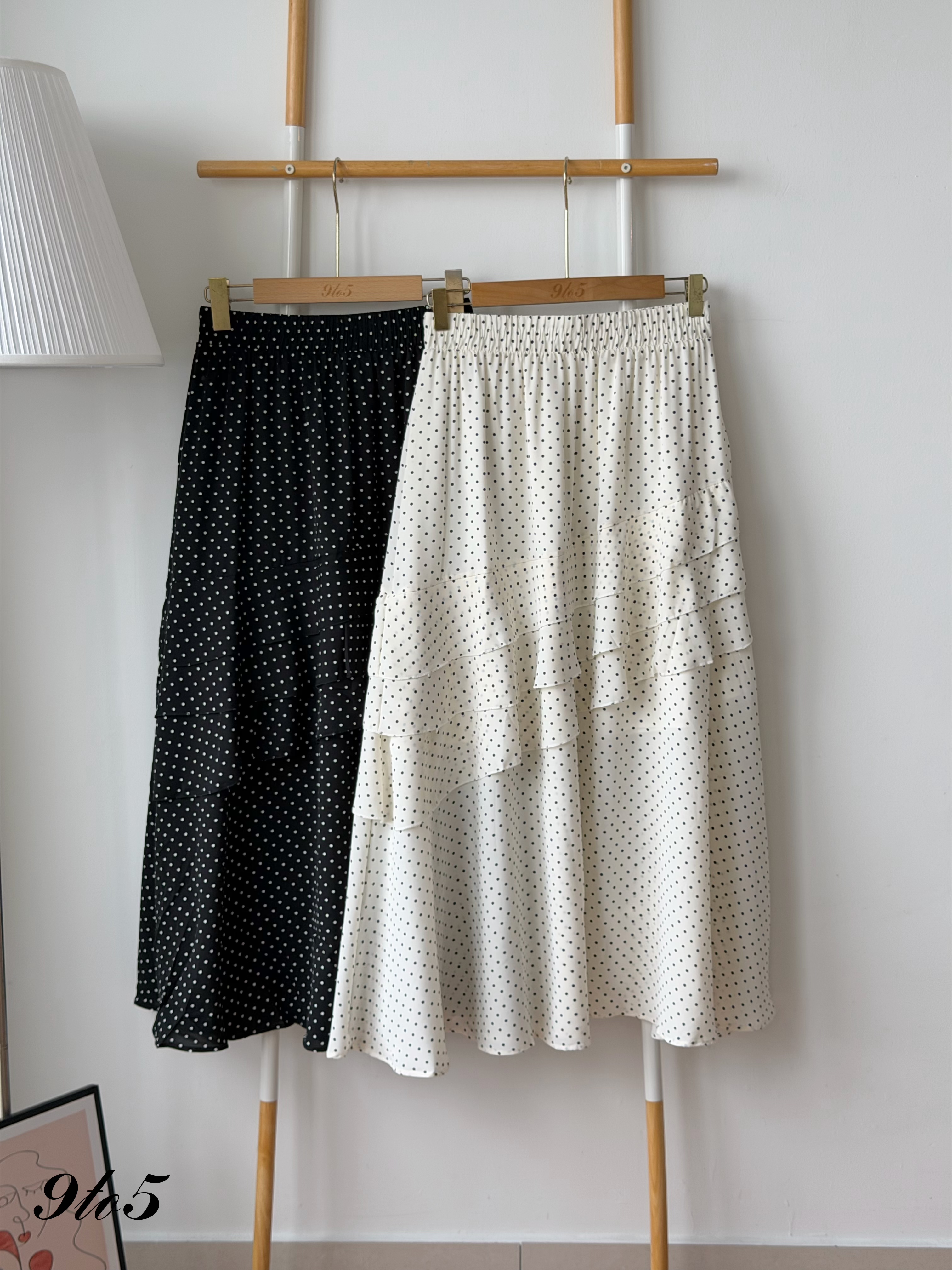 S2016 Irregular Layered Polka Dot Skirt - Black & White