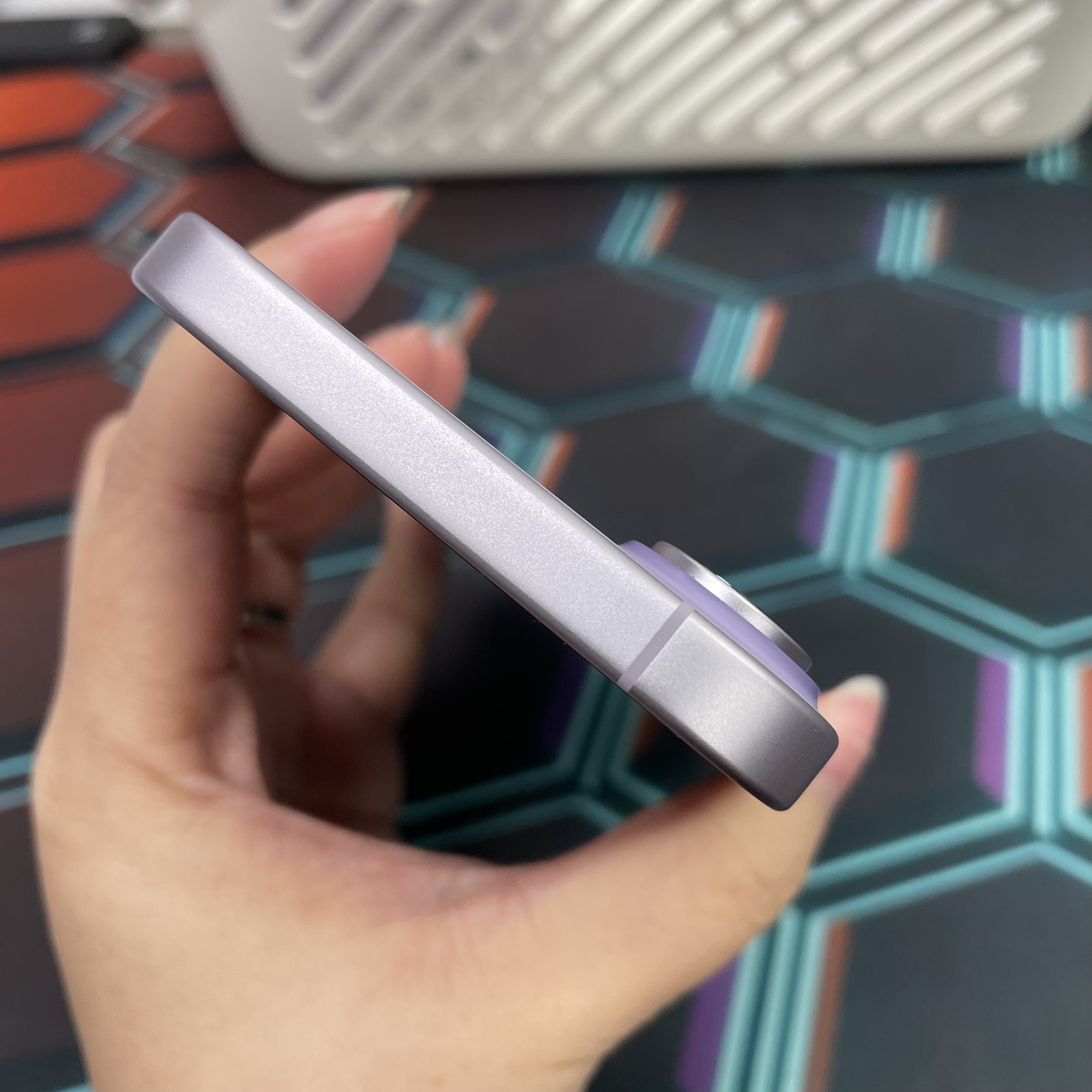 *7878 17 未使用品 512GB 電100 紫色 purple 