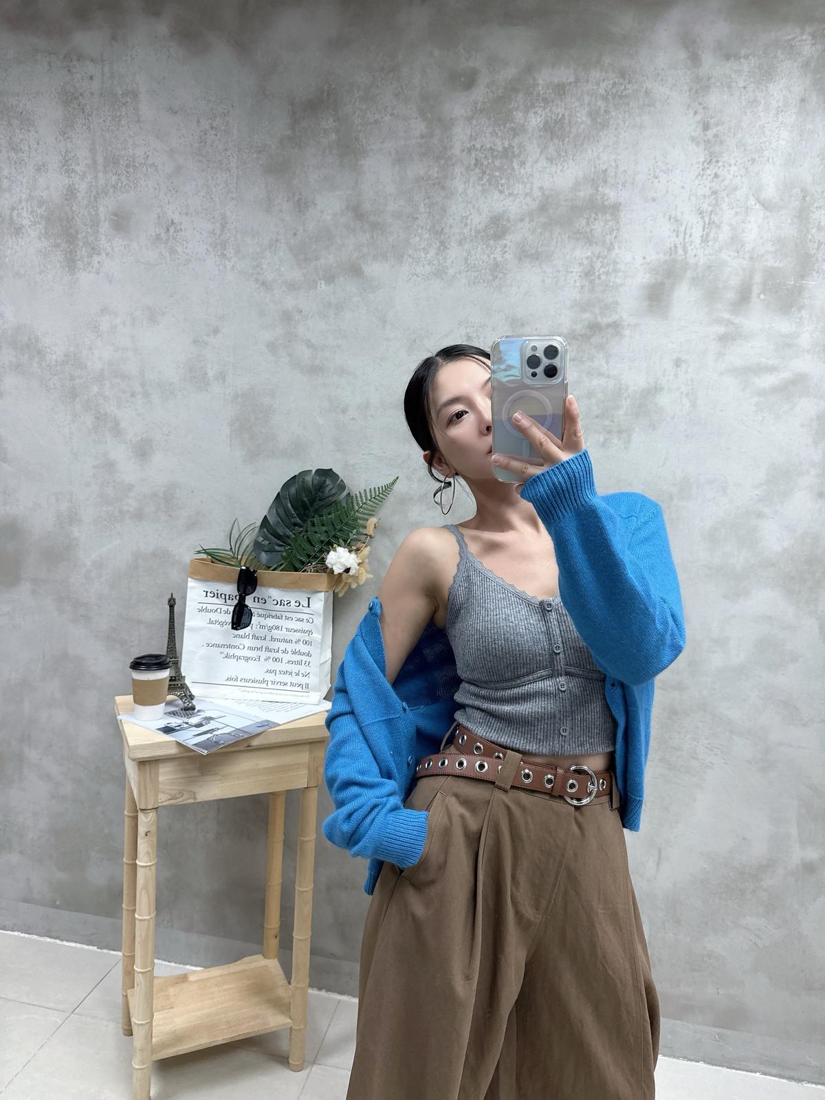 H20 喱士邊暗紋Bra top