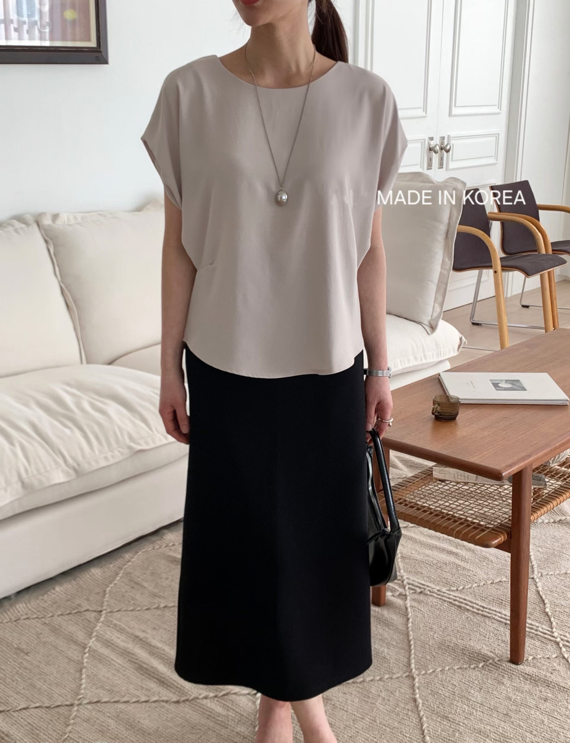 G6185 韓國🇰🇷靚色摺袖top