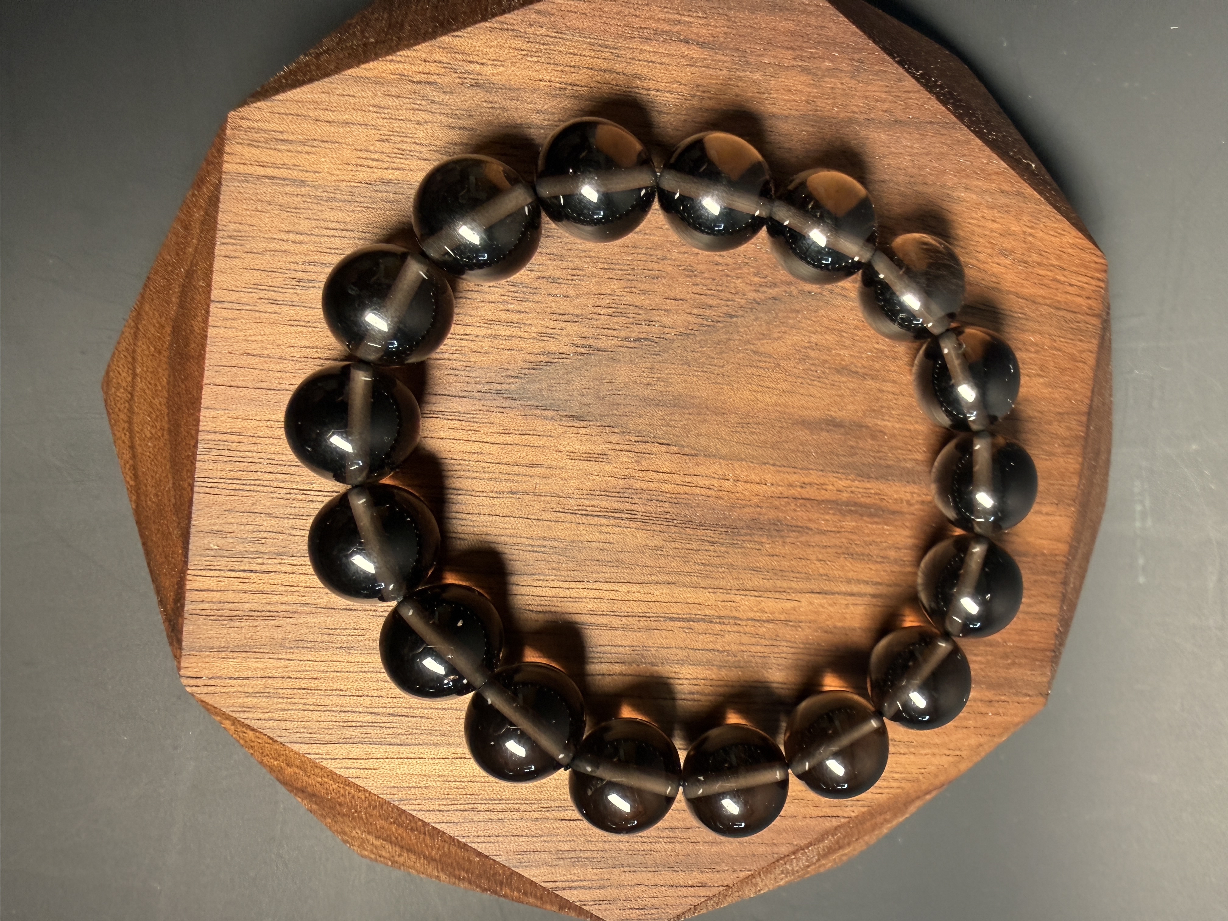 冰曜石手串 （12mm) (option 2）