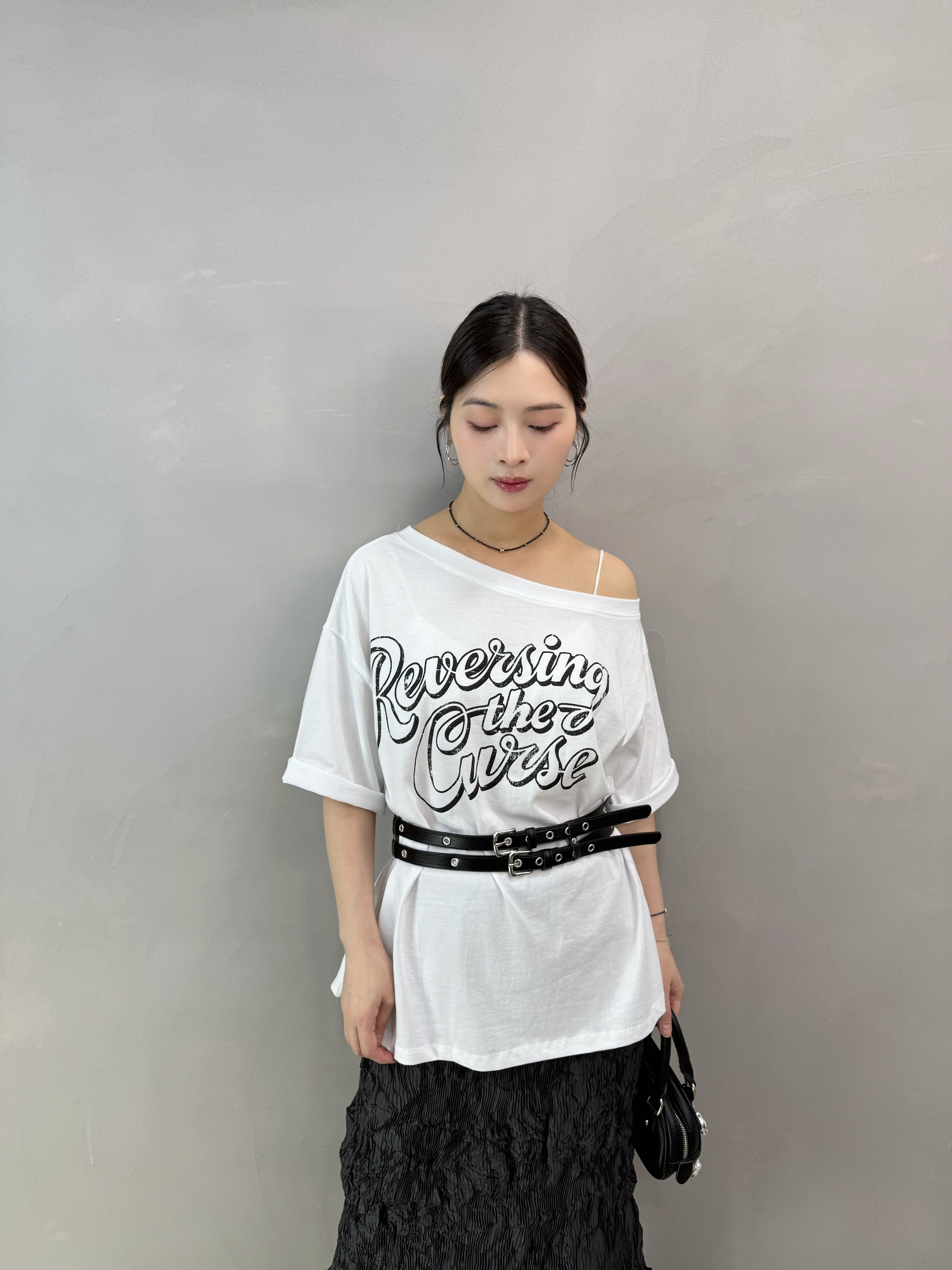 R60 露膊字母Tee
