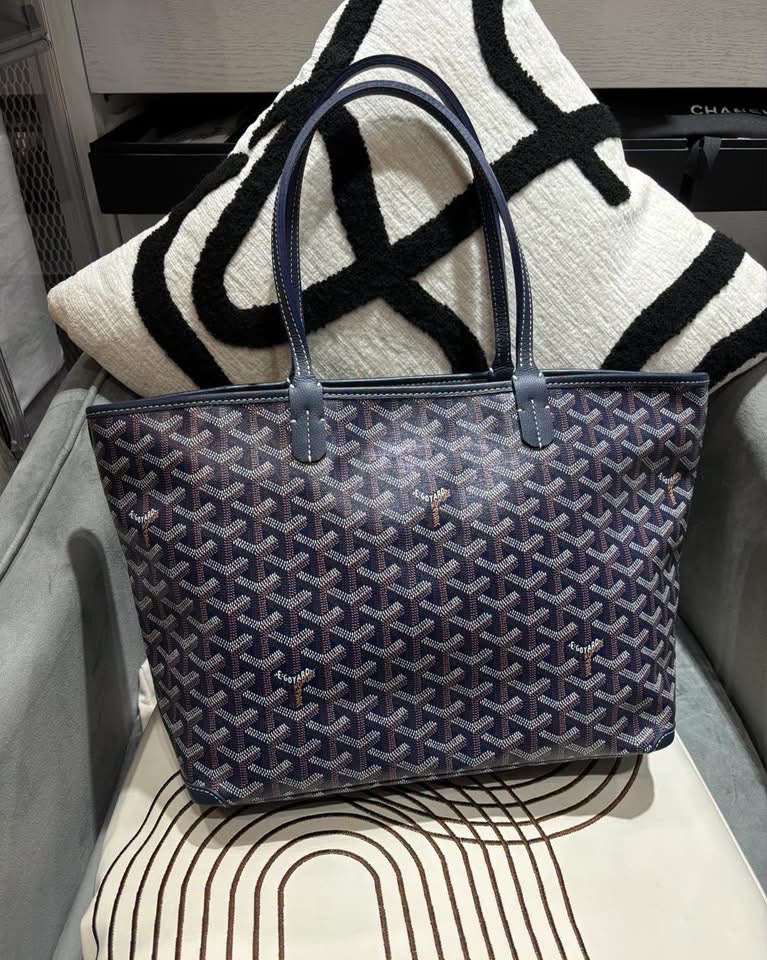 Goyard Artois pm tote bag Marine  100%Authentic,99%new ✅dust bag 