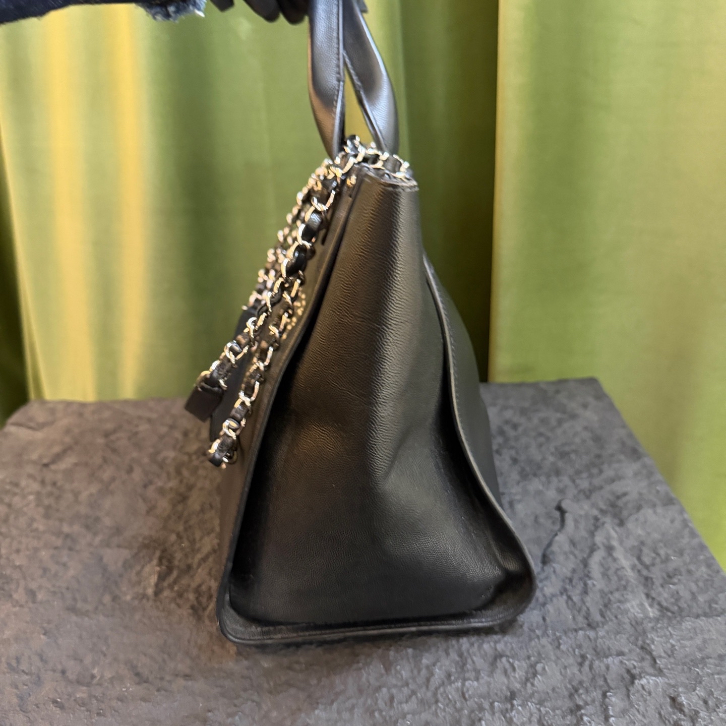 Pre-Owned CHANEL Shopping Bag 