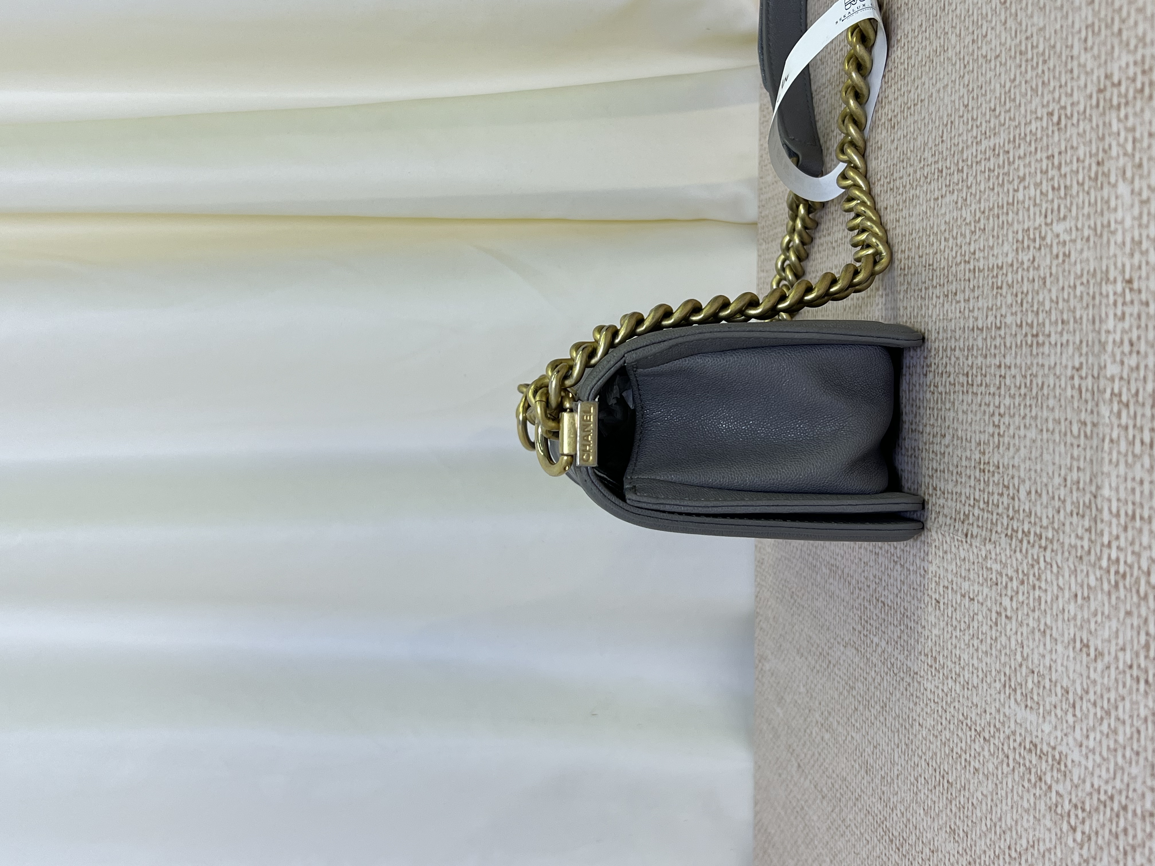 直播貨品 |  [1個-$100 2個-$300］BB45