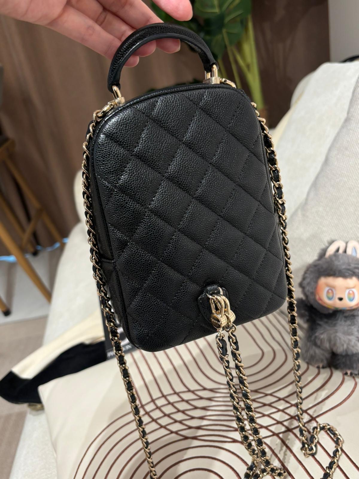 Chanel mini backpack 黑色荔枝牛皮淡金扣迷你背囊24C,100%Authentic,98%new ✅晶片✅dust bag✅box
