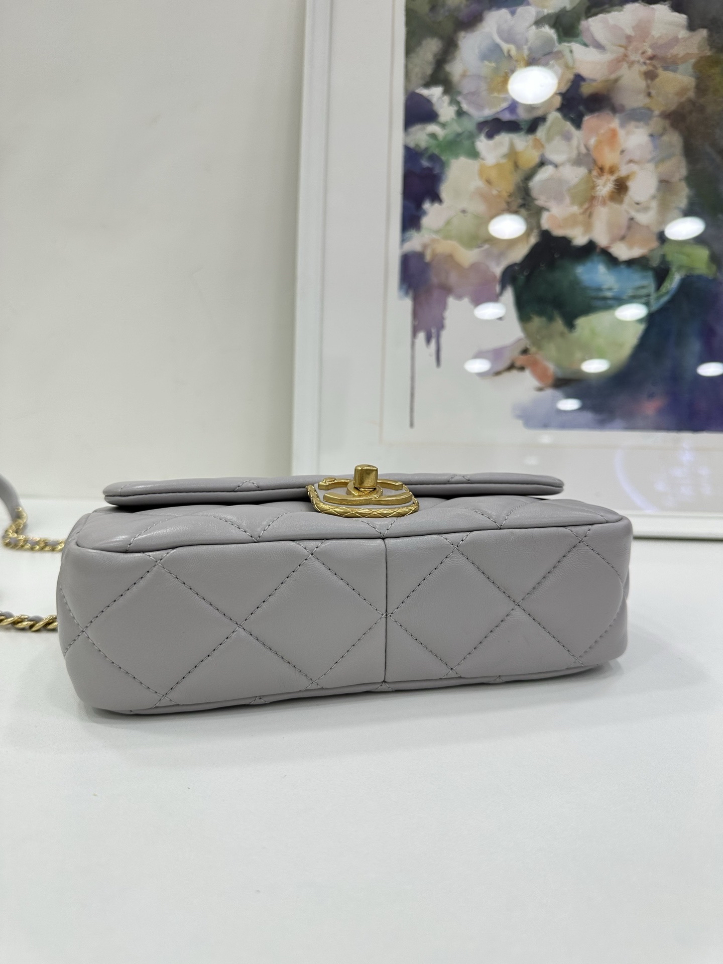 Pre-owned Chanel 22B CF / Product Code: 26042004