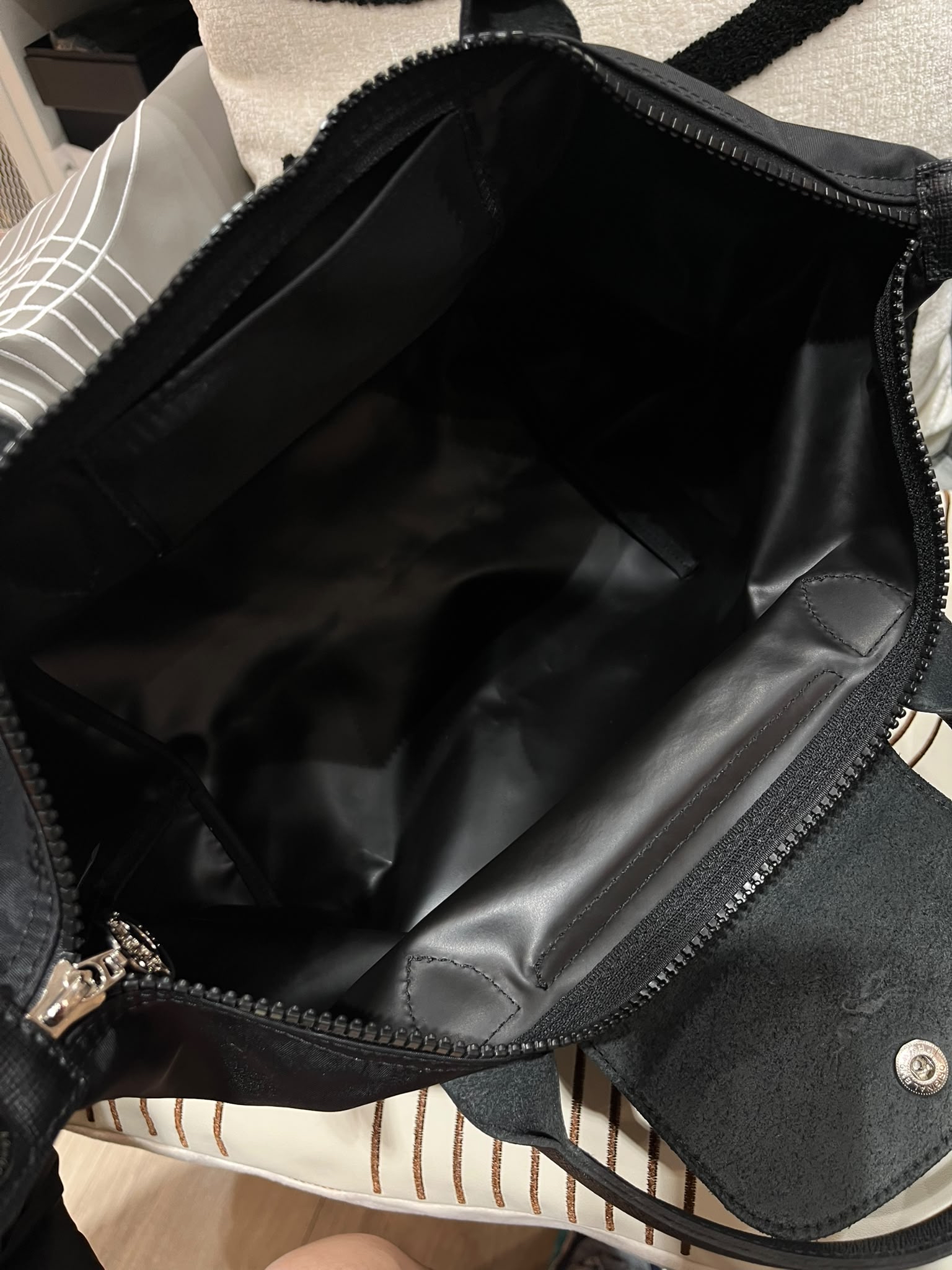 Longchamp LE PLIAGE ENERGY Black, 2way bag 100%Authentic ,98%New 