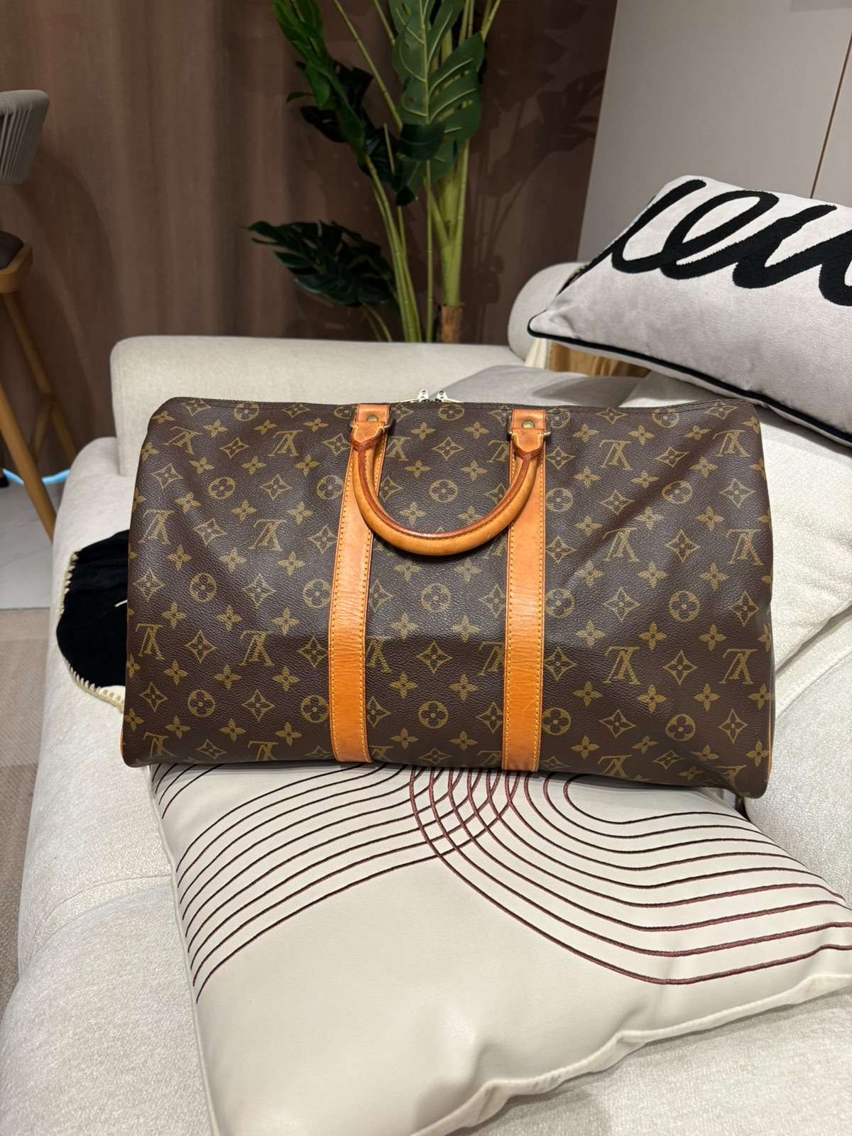 LV Keepall 45 Monogram 100%Authentic,85%new  