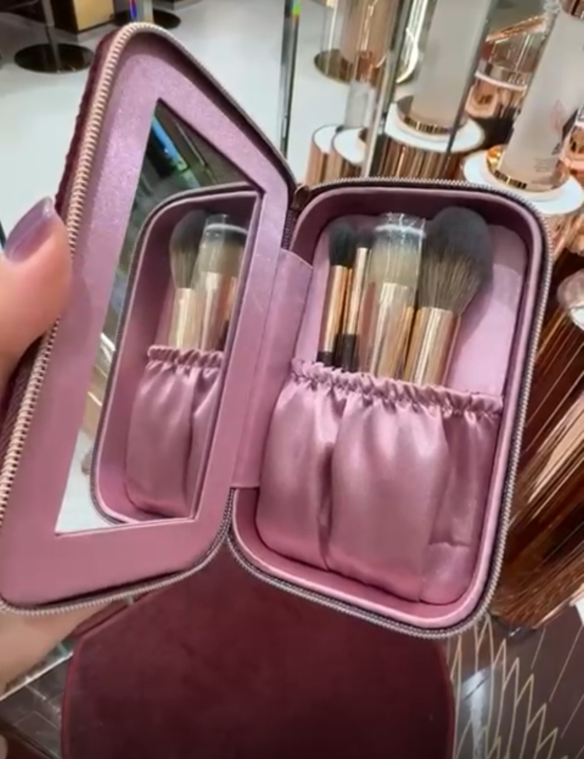 *CT聖誕節限定款💖4支化妝掃+超靚絲絨盒*