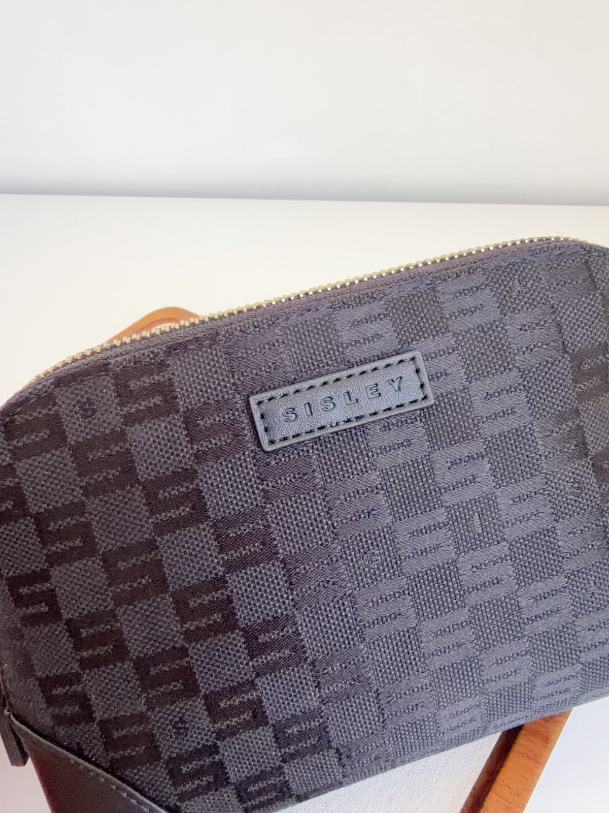 SISLEY 經典提花貝殼化妝包