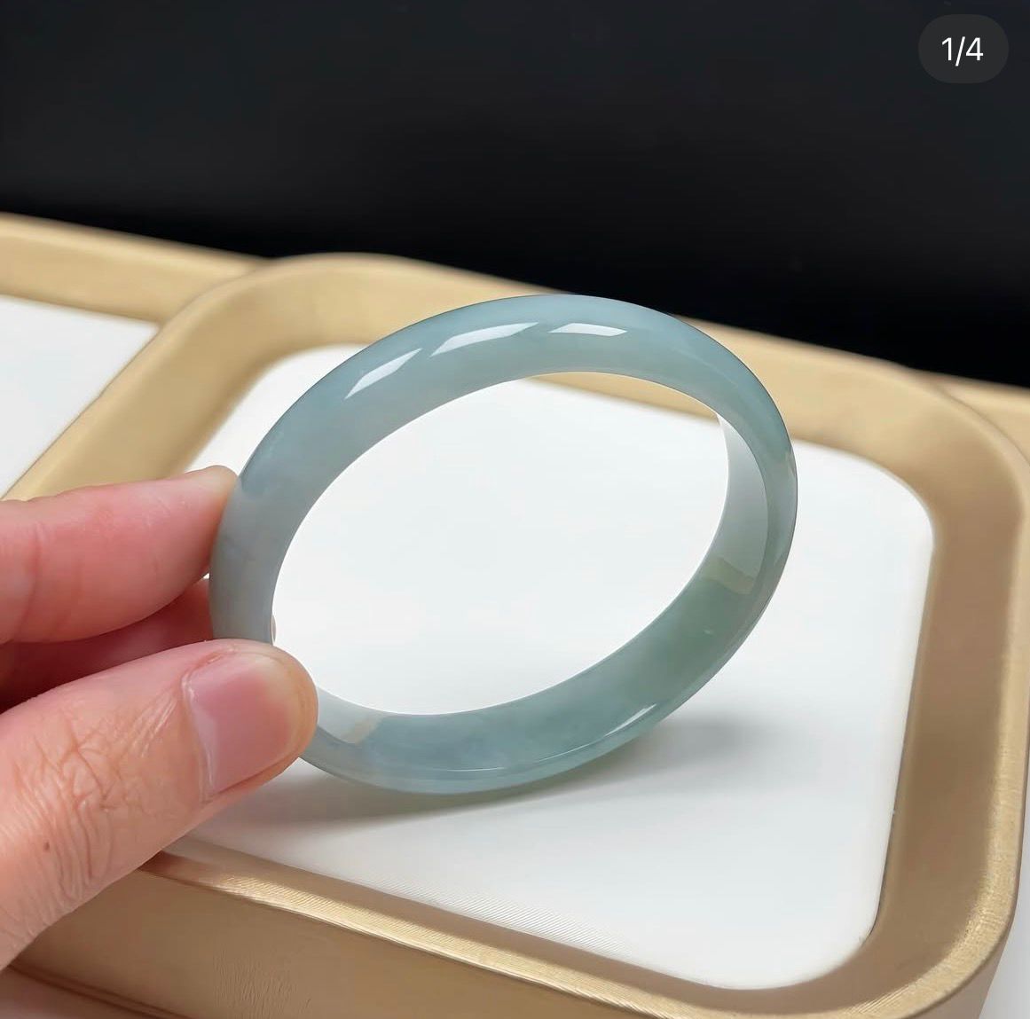 52.6mm 滿綠翡翠貴妃鐲