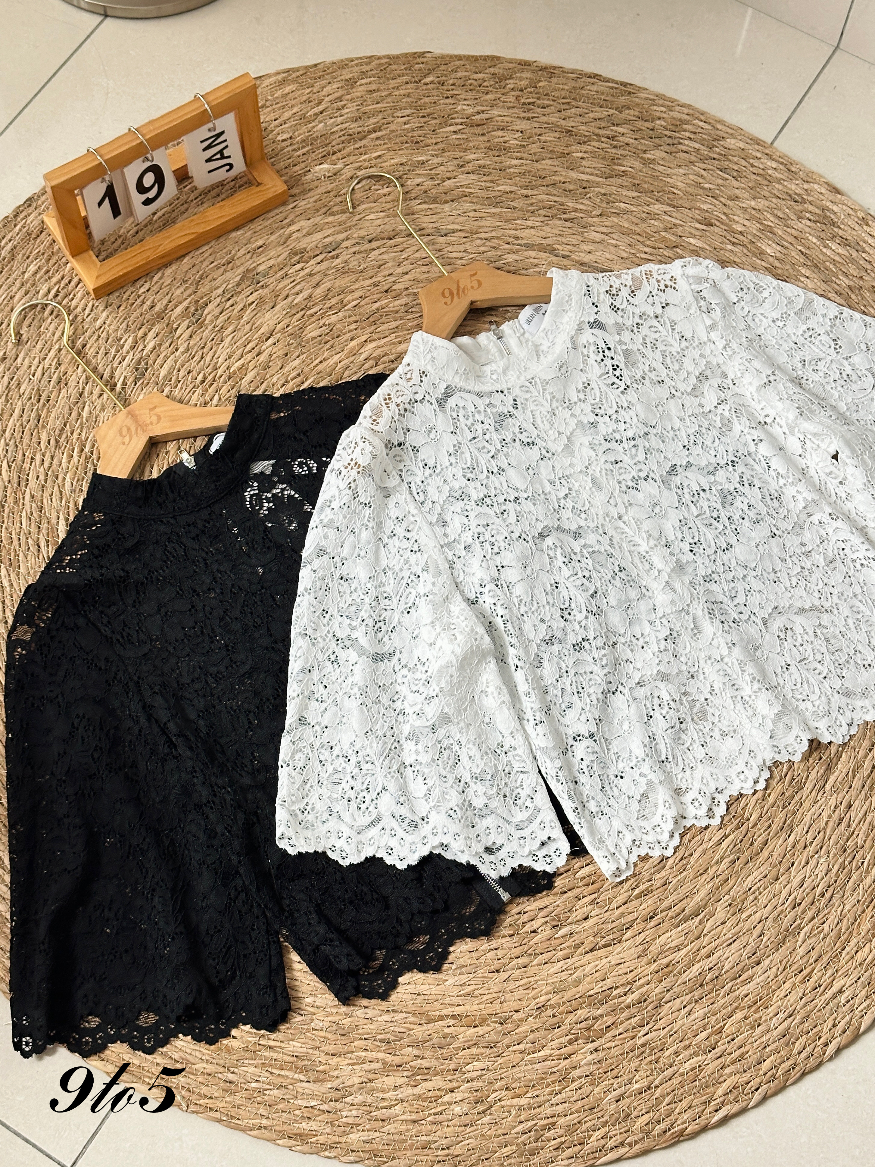 T3907 Lace Floral Top - Black & White