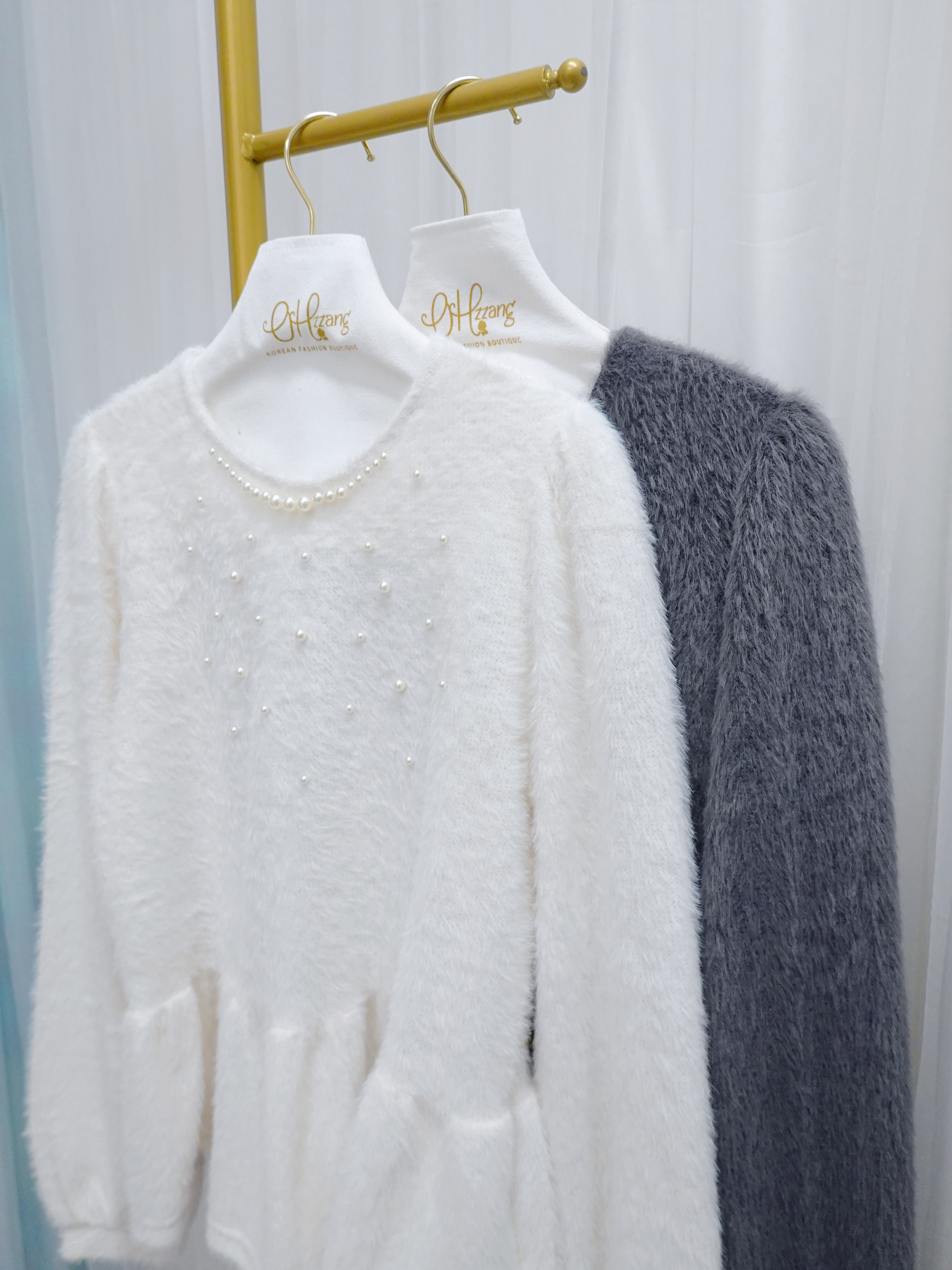 TOP16_12A 珍珠毛毛料傘擺TOP (2色)