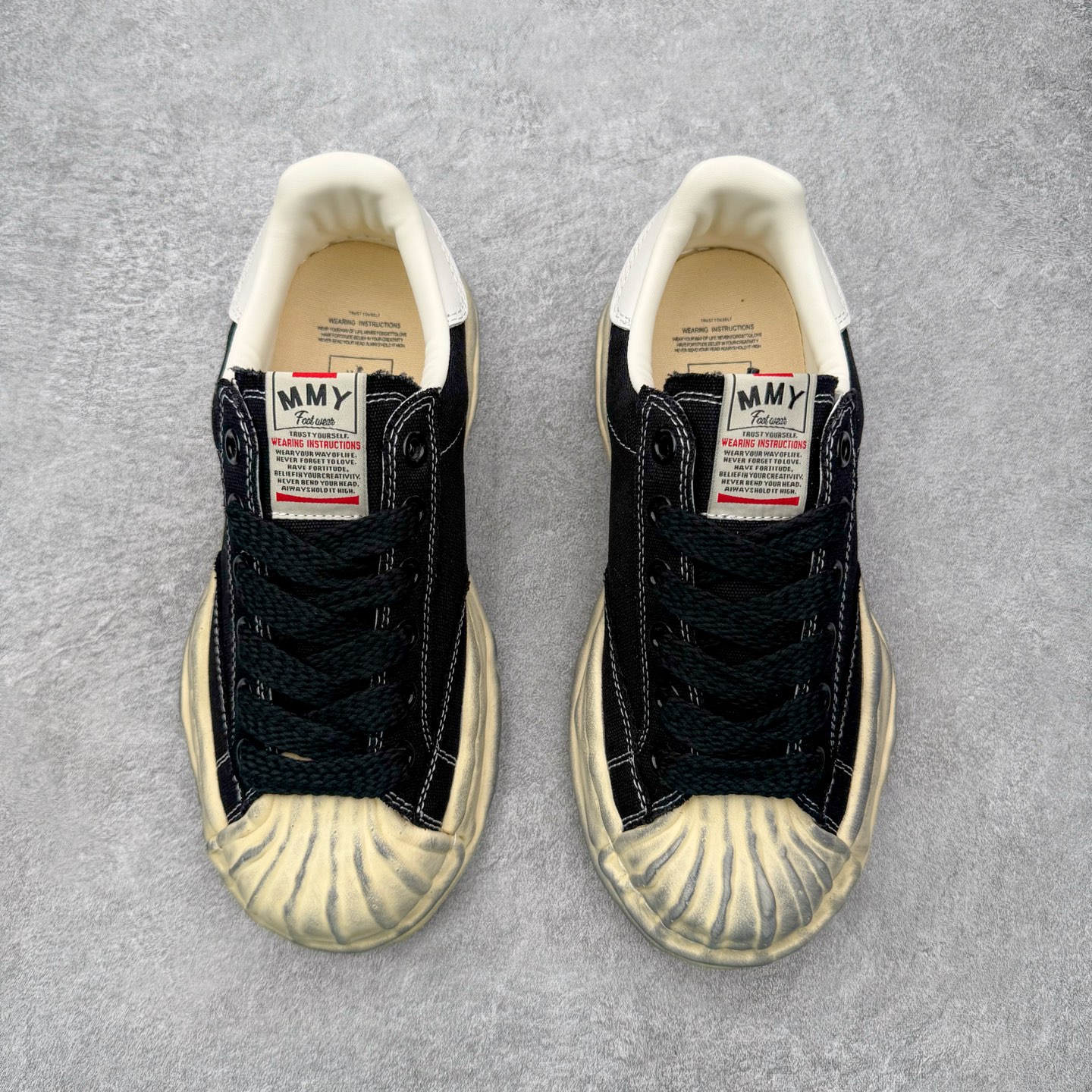 Maison Mihara Yasuhiro MMY "BLAKEY" OG Sole Low-top Sneaker