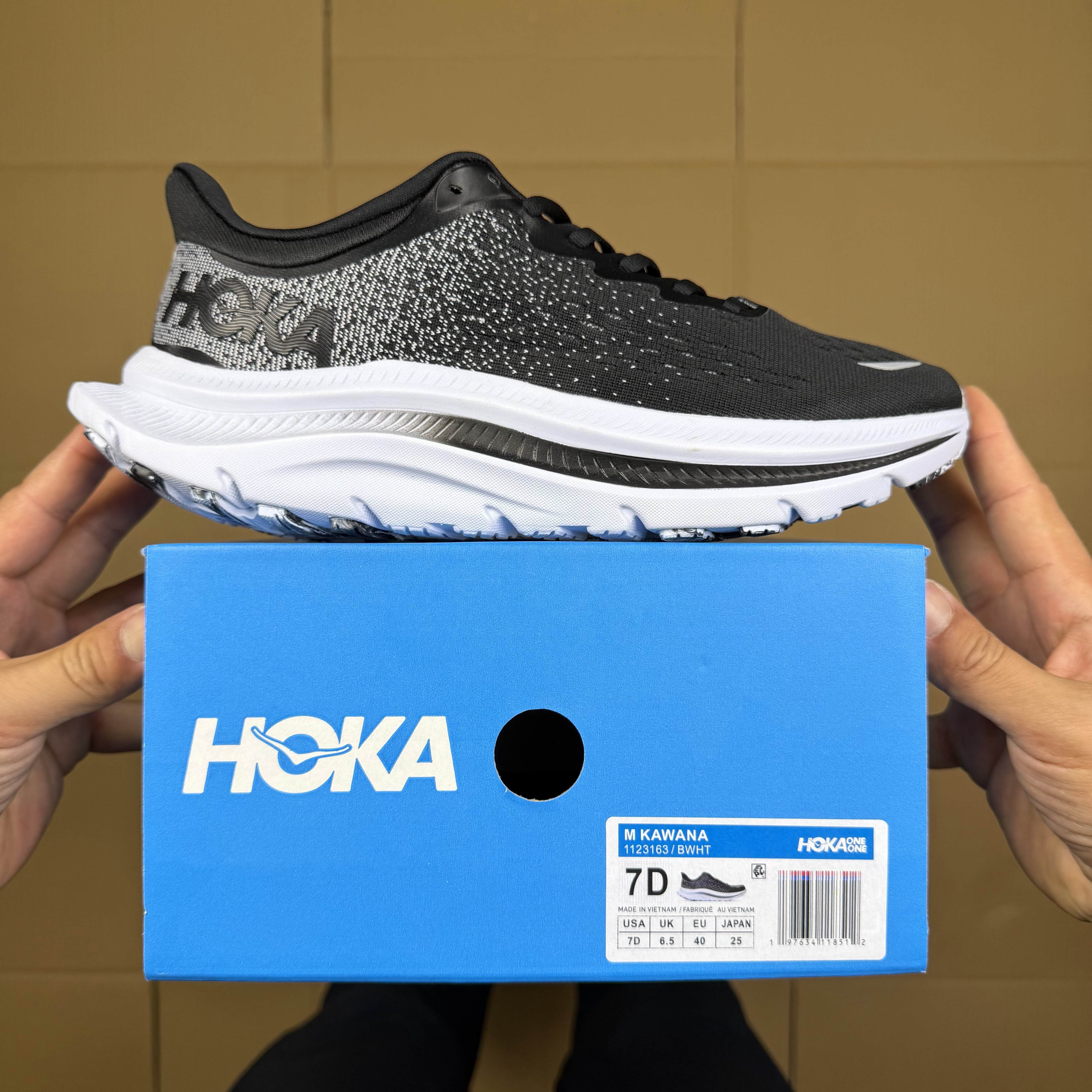 Hoka One One Kawaha 