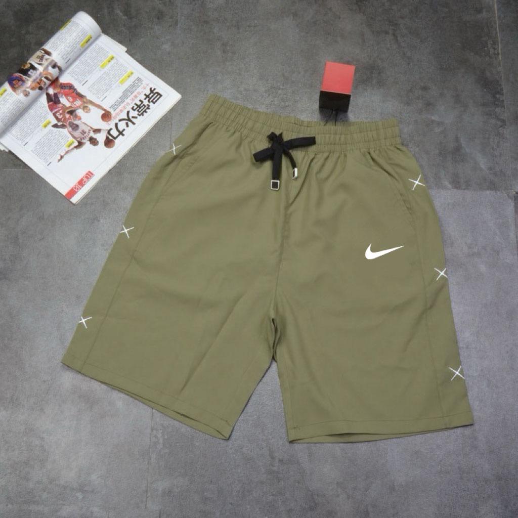 $95條。2條起$85條。Nike Dri-FIT X運動短褲