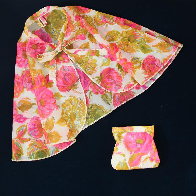 VINTAGE C.A. 1950S FLORAL VANITY CAPE WITH PACK (FC163)