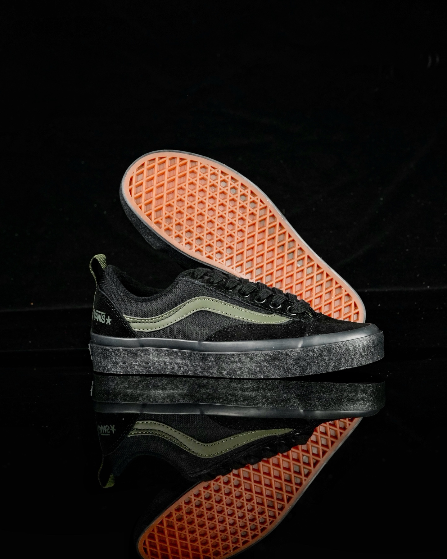 Vans Old Skool 36+ Atiba Jefferson