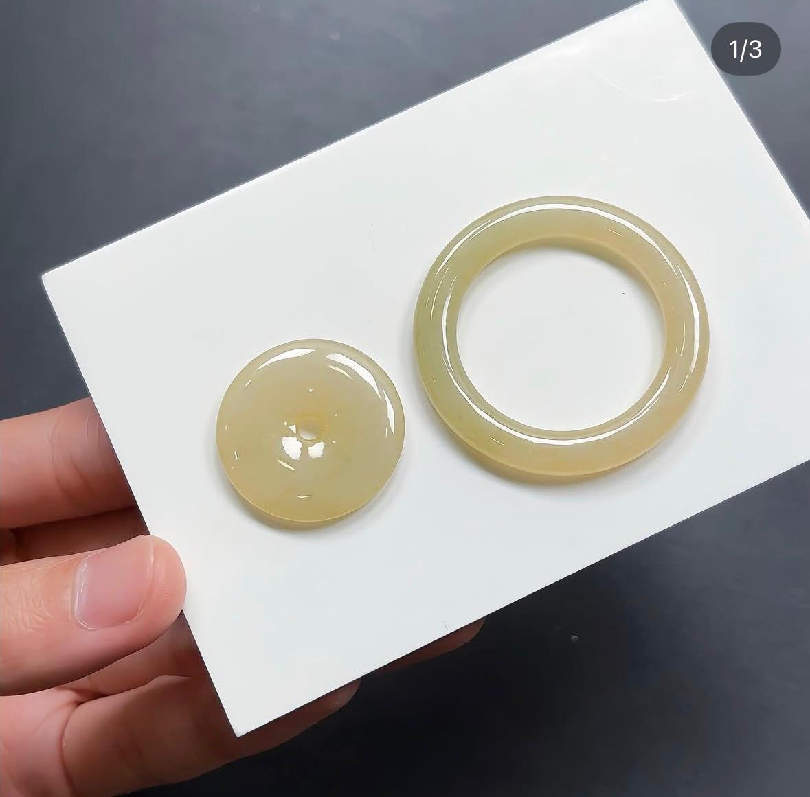 冰甜黃翡翠子母扣