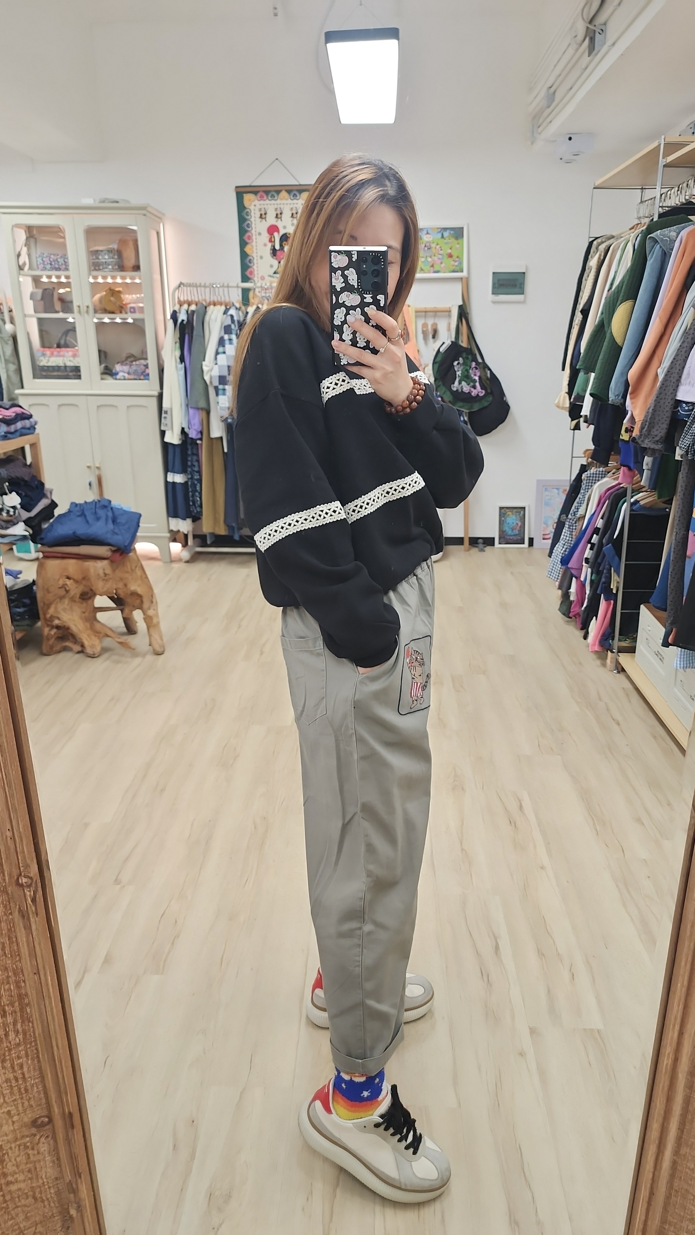 日牌灰拼拳手貓貓刺繡橡筋棉麻褲