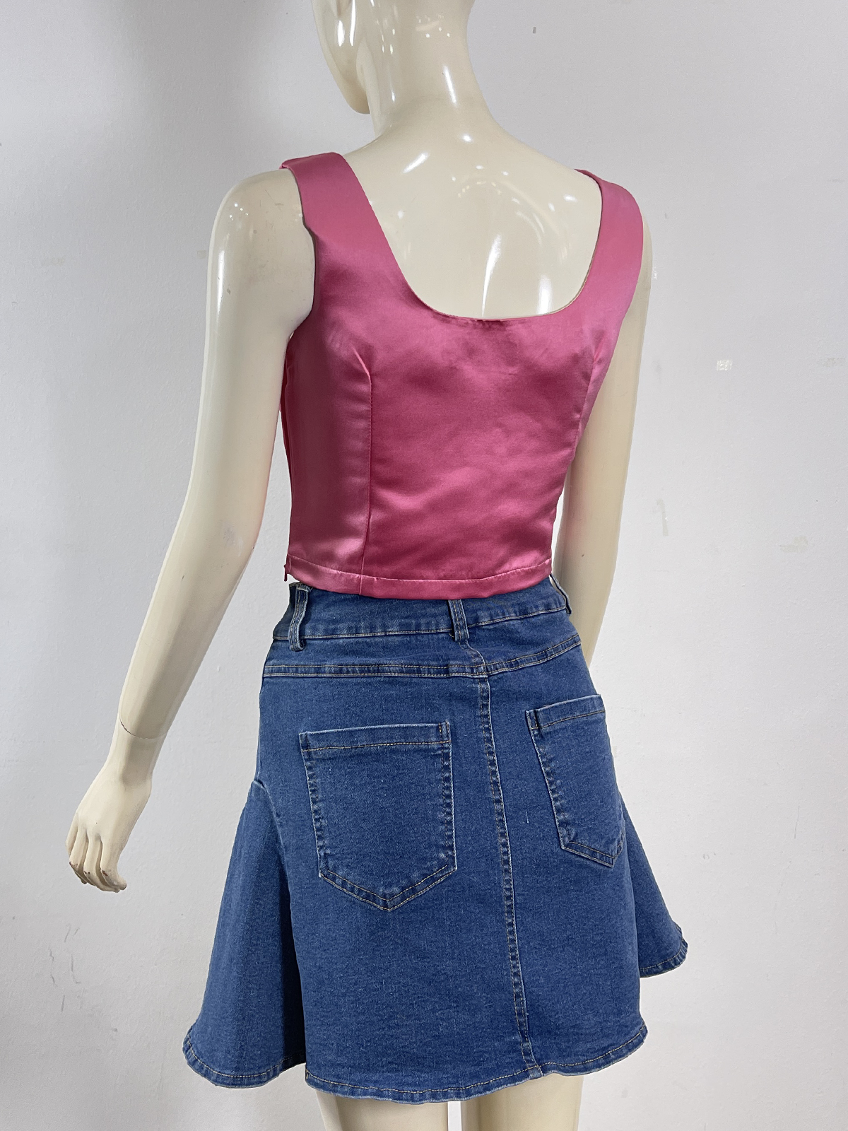 Bow Statement Top M102