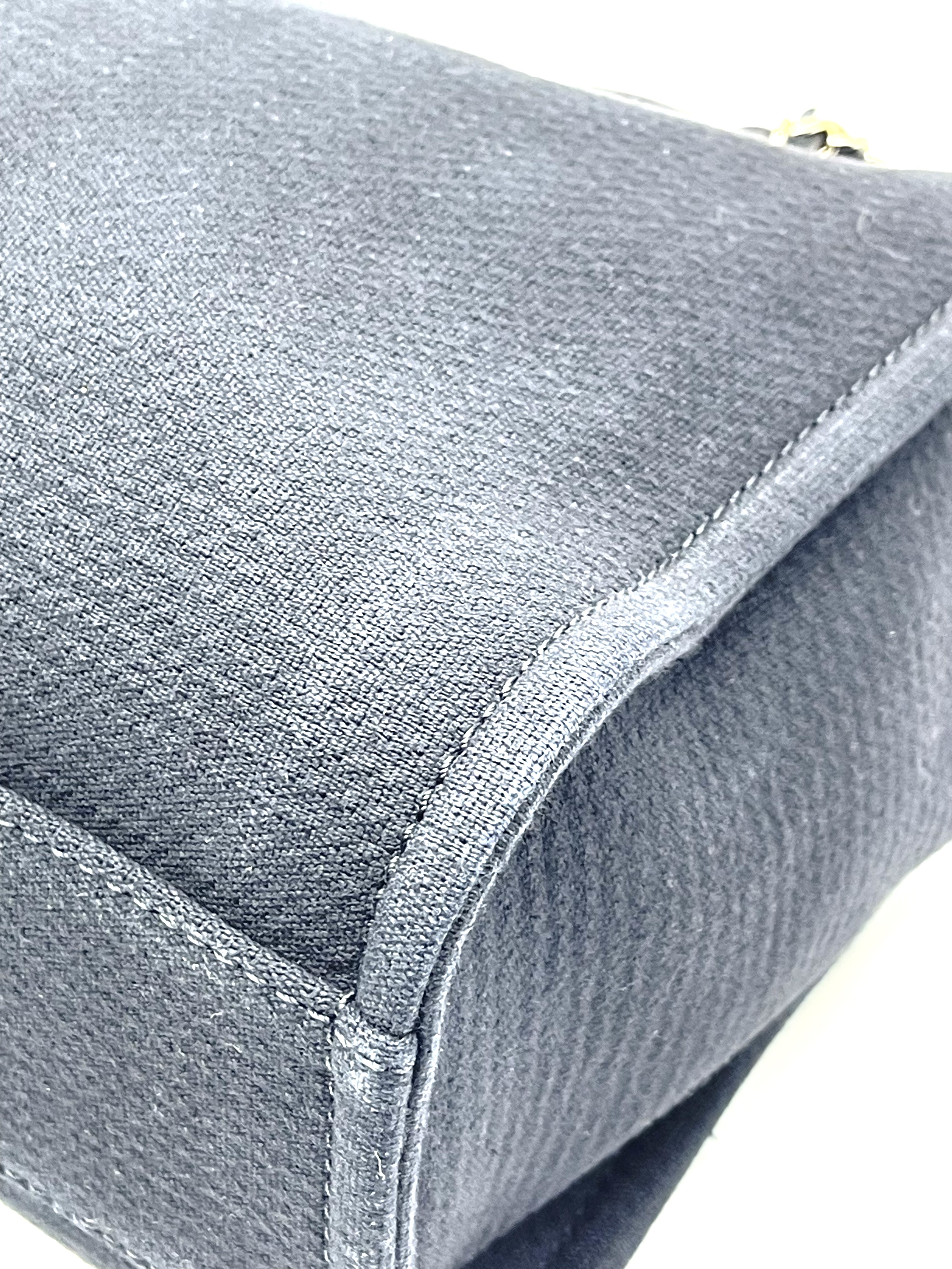 Pre-owned Chanel shopping bag / Product Code: 26040303