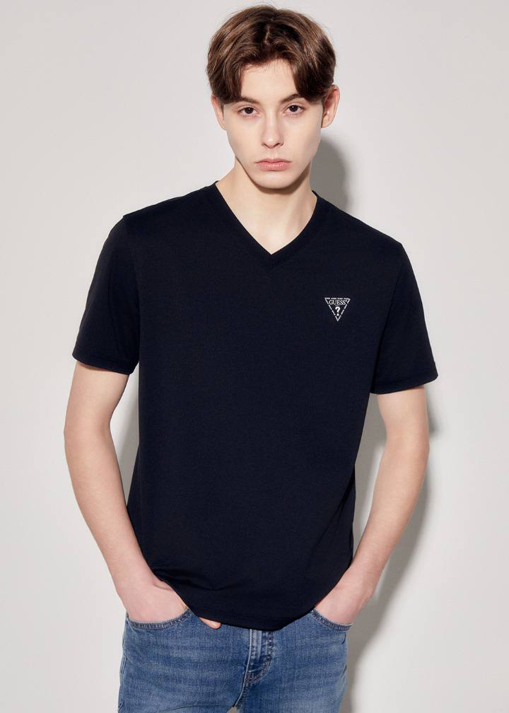 🇰🇷Guess 男款上衣✨