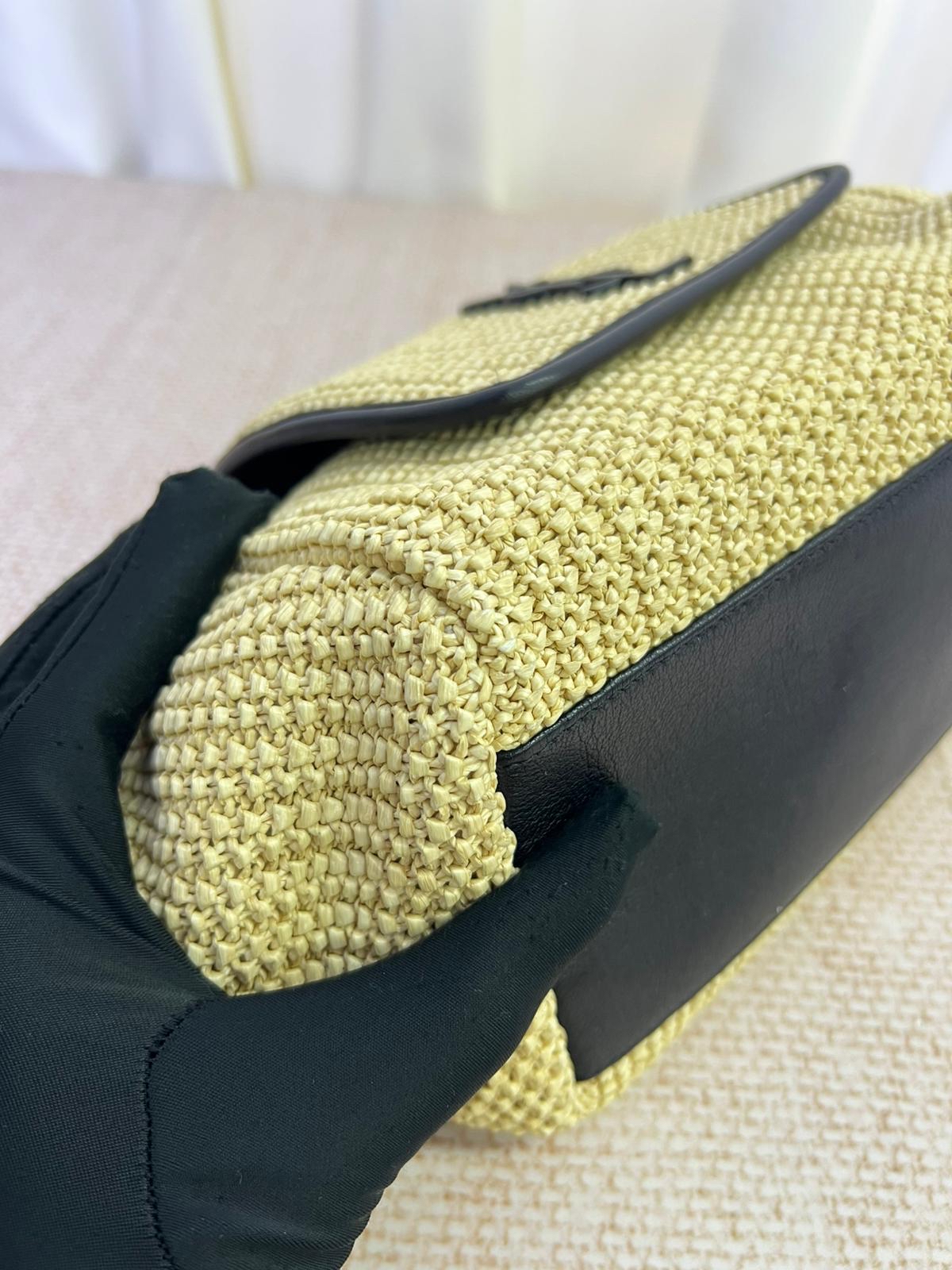 Pre-owned YSL Nolita / Product Code: 26031402