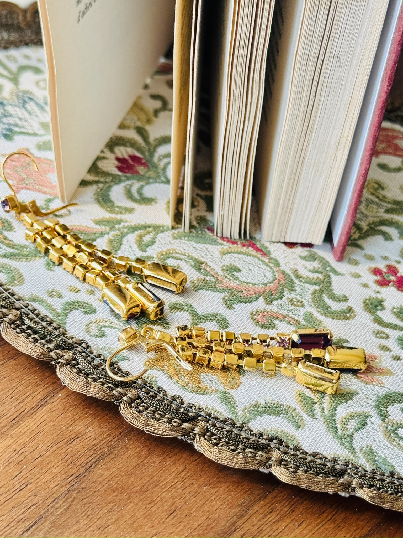 1980s Czechoslovakian New Old Stock Purple Rhinestone Hook Earrings (NZ131)