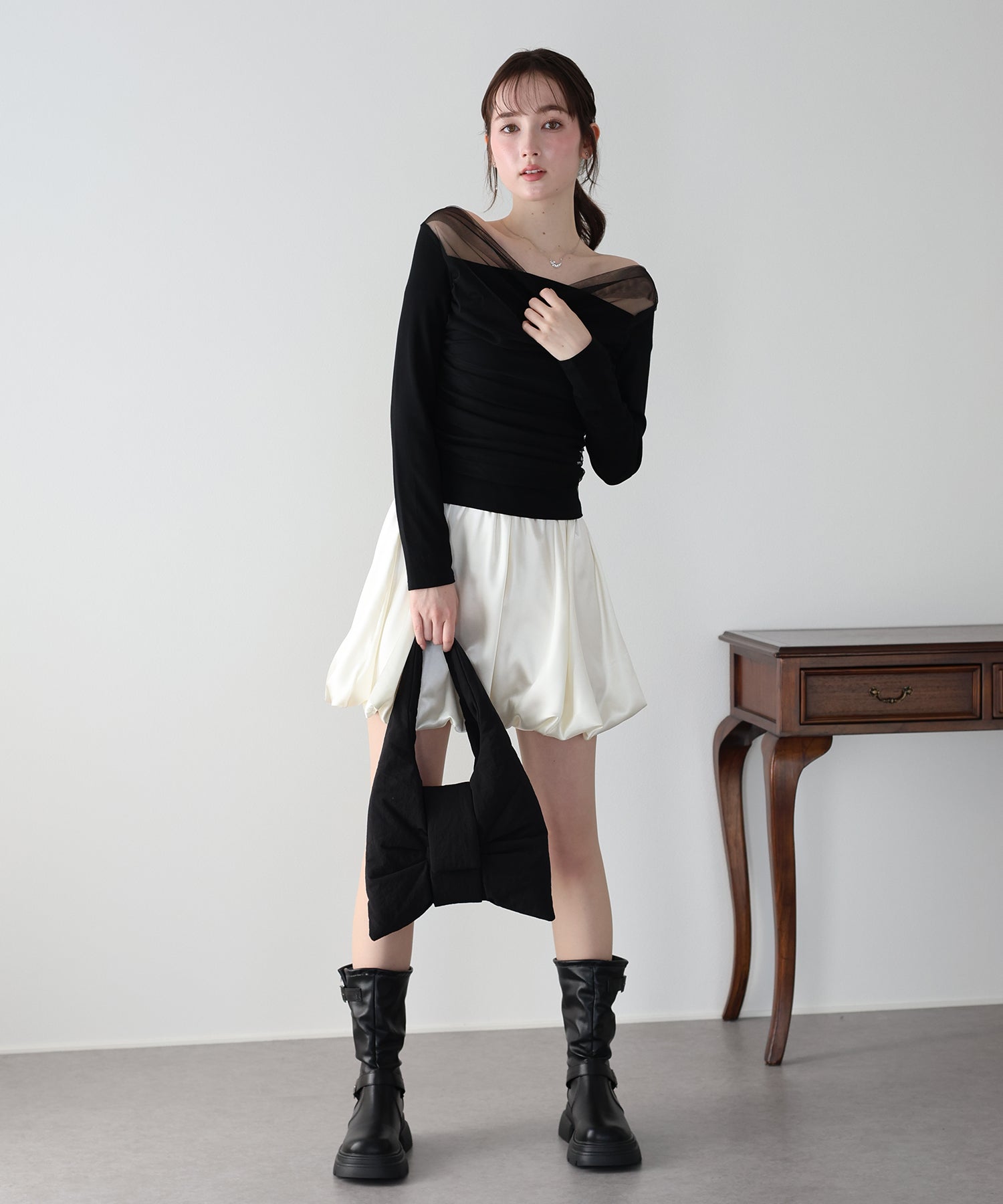 <JP> 精緻感～薄紗垂感柔軟Top * 2色入 <預購>