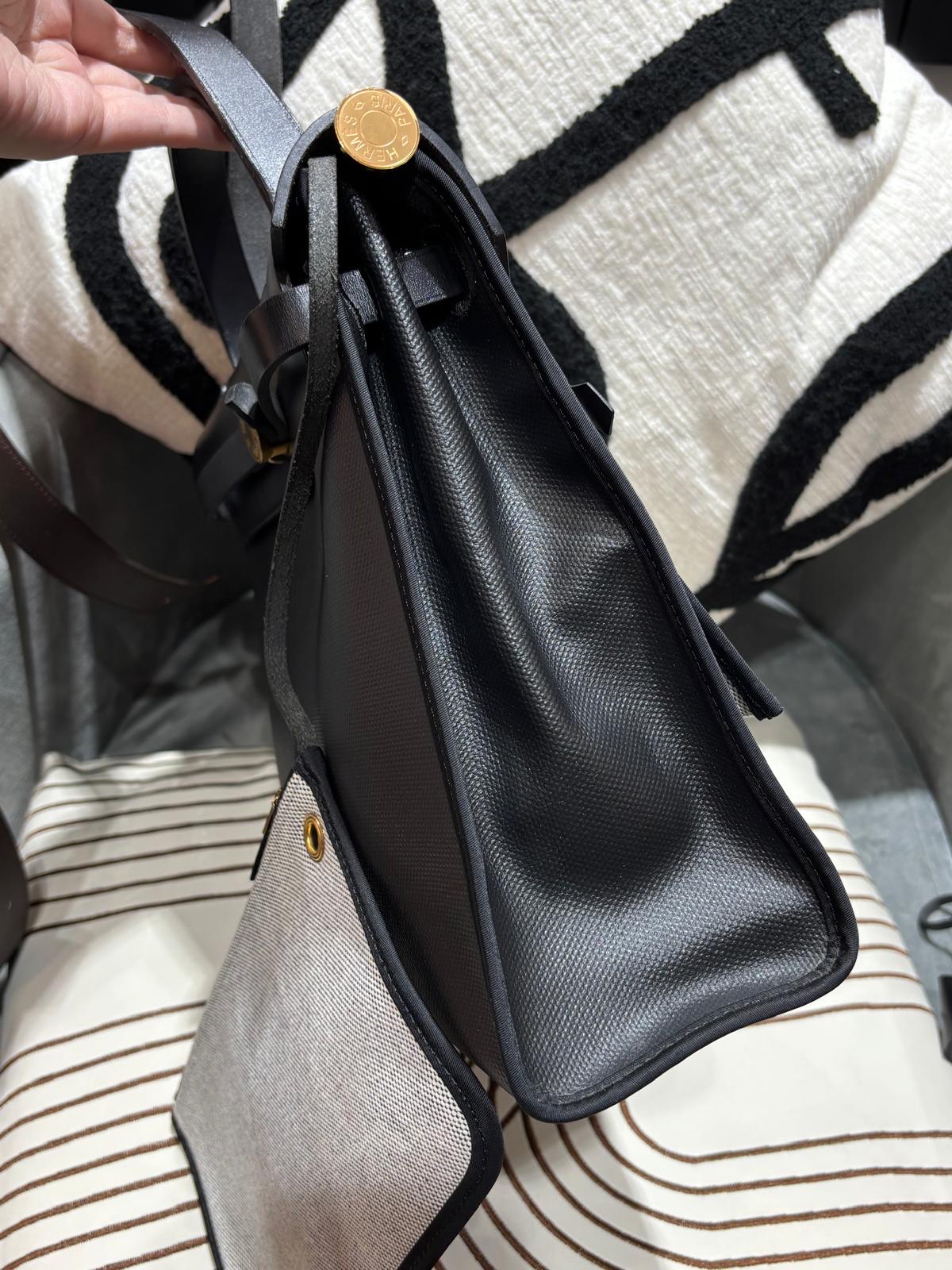 Hermes Herbag 31 Stamp Z 黑色金扣 100% Authentic , 98%New ✅Key Lock✅Dust bag