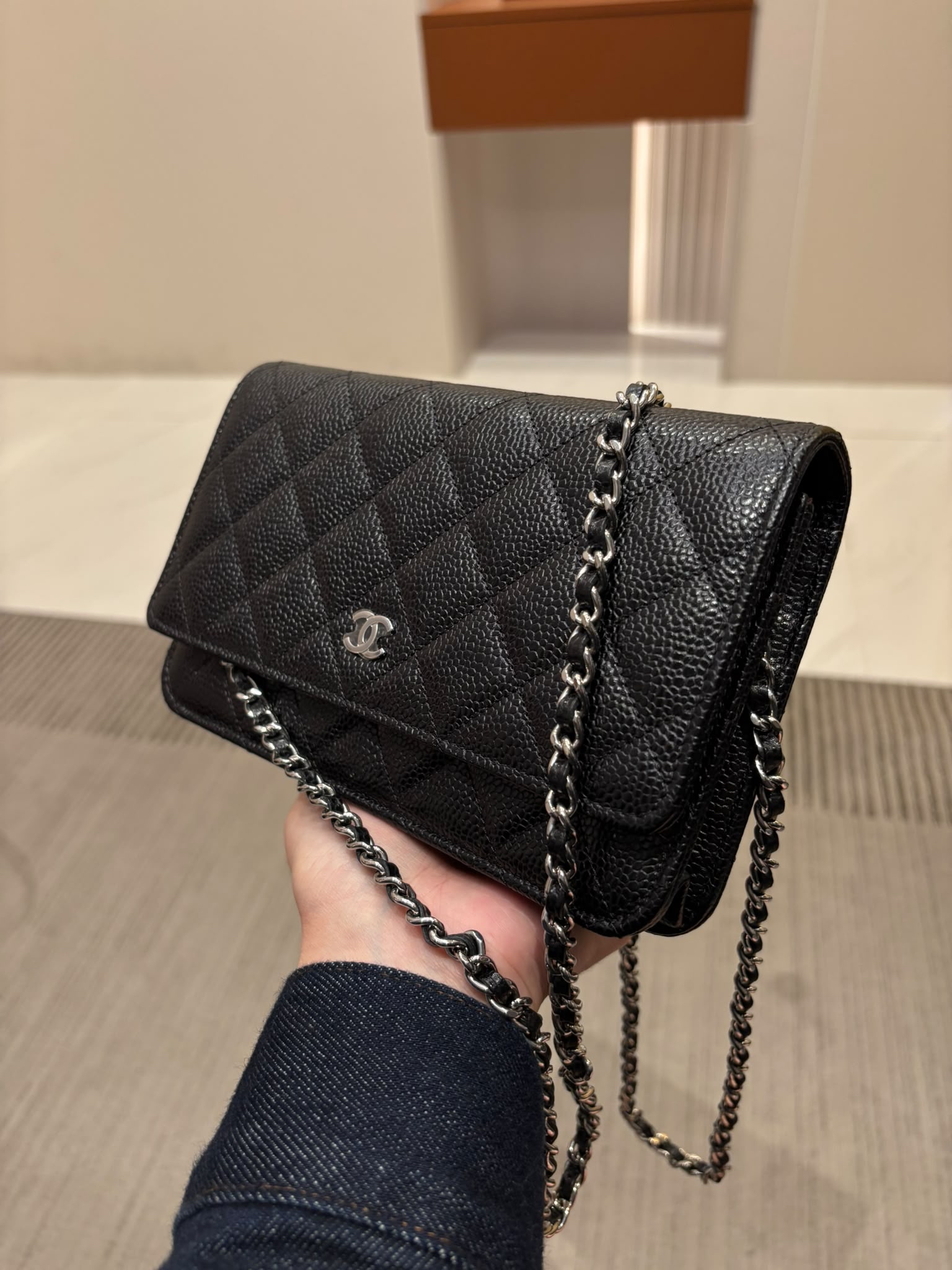 全新 Chanel wallet on chain 黑色荔枝牛皮銀扣WOC 100%Authentic, 全新 Brand New  ✅晶片貼✅dust bag ✅box