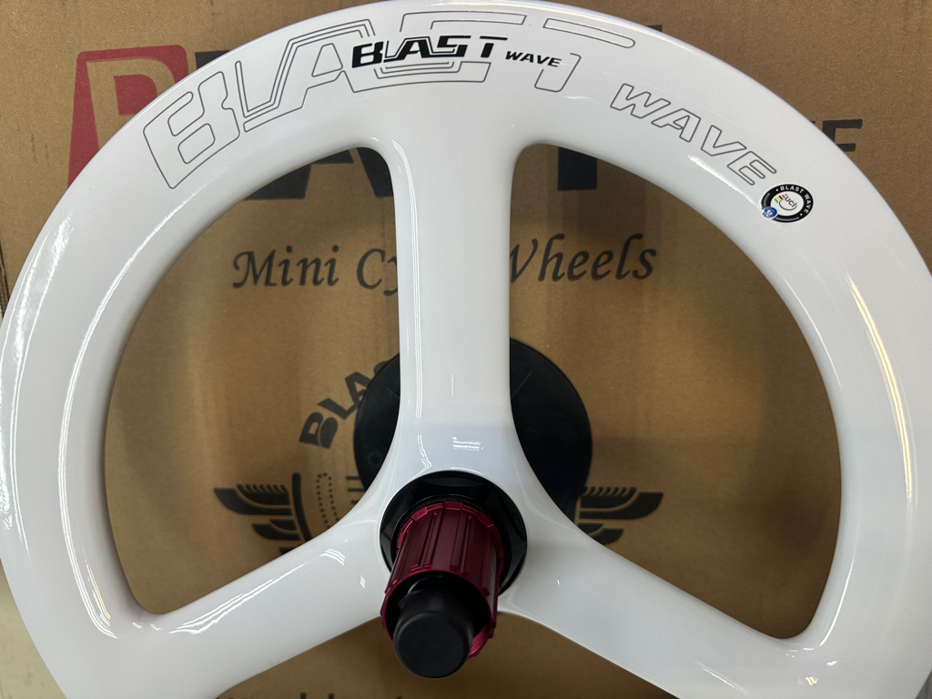 Java Neo 349 Blast wave 碳纖維專用輪框