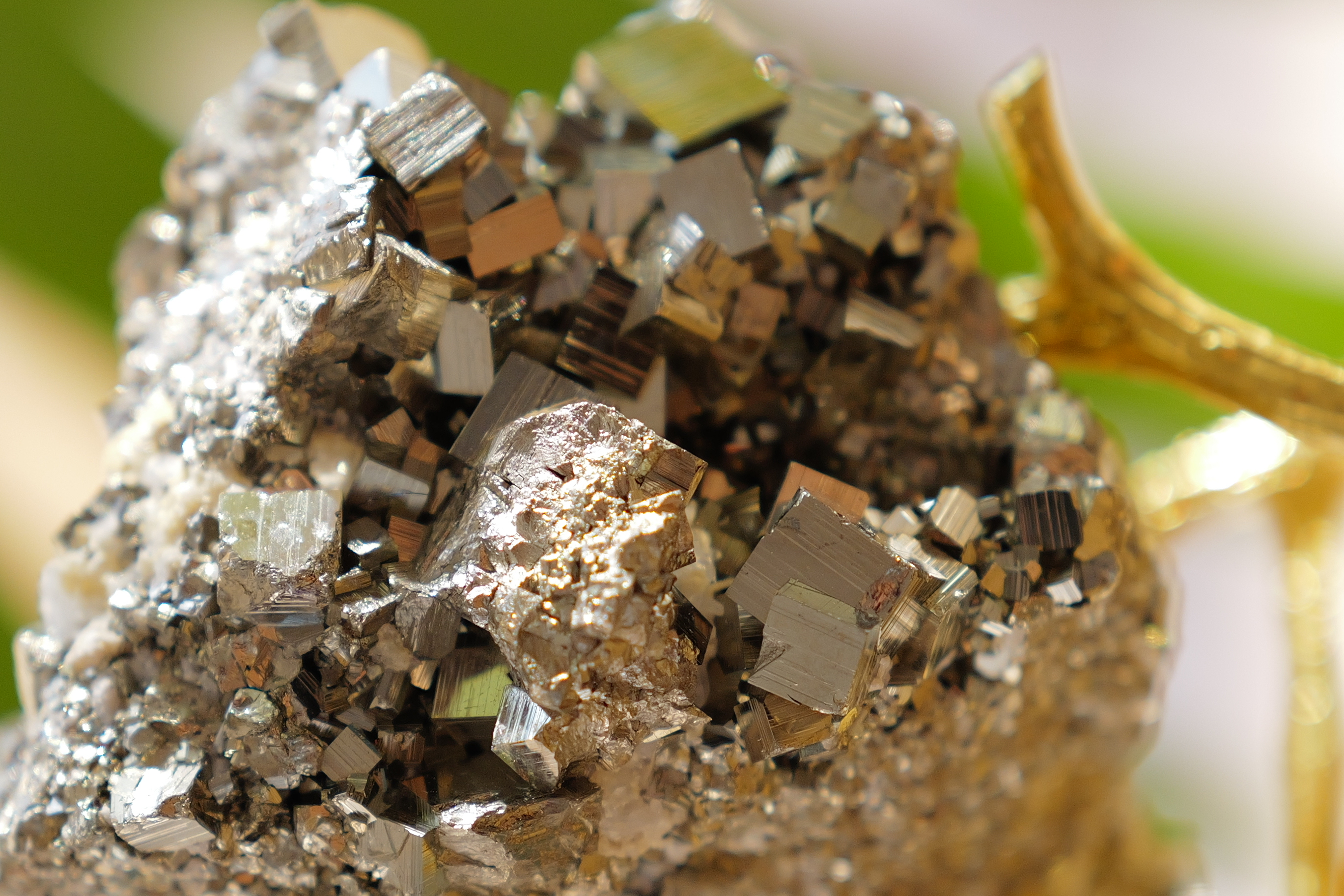 ༒7cm黃鐵礦多面立方擺件༒ PY.180AH32AG29m*6mS