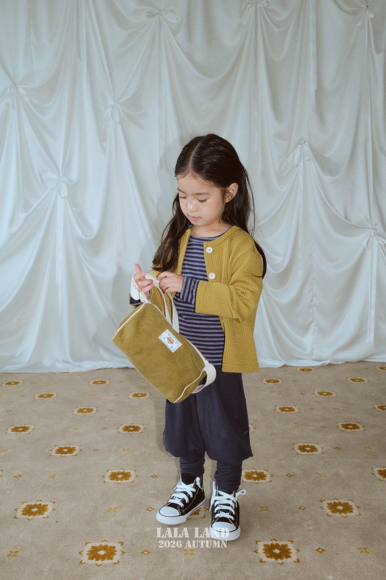 Lalaland | Cylindrical Corduroy Cross 