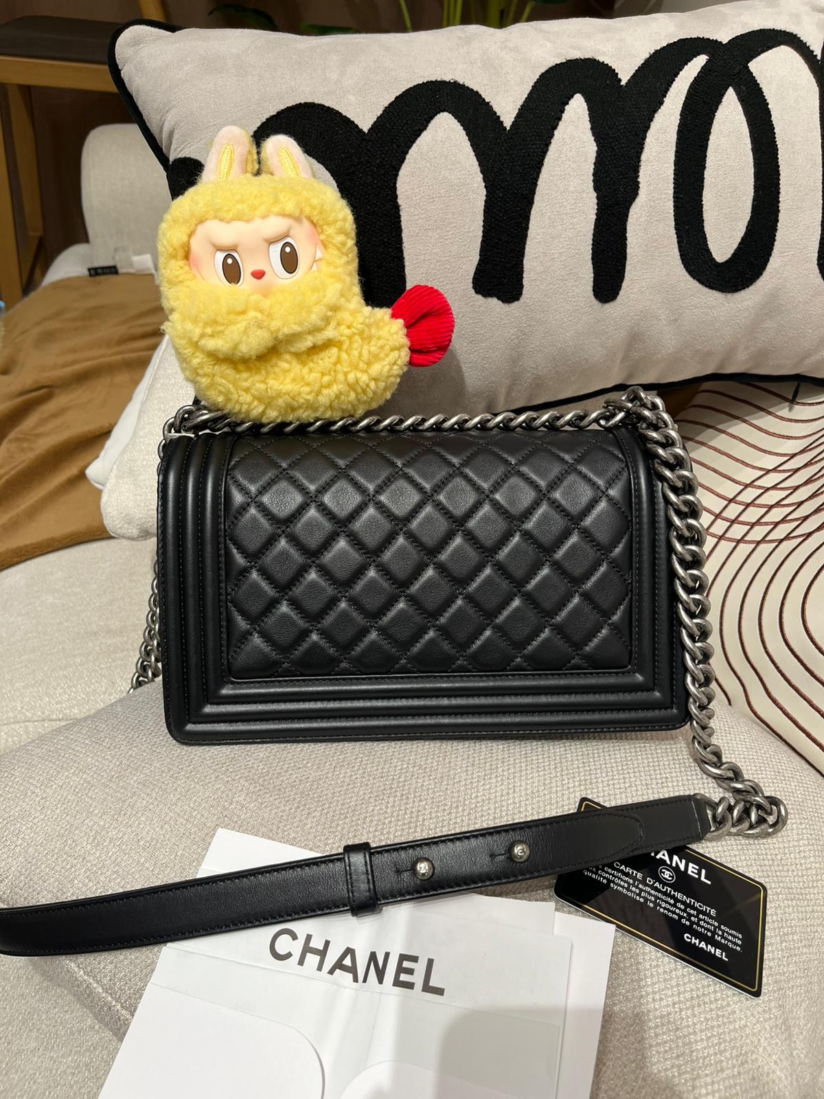 Chanel boy 25cm A67086 黑色復古銀扣 100%Authentic,98%new ✅專門店收據✅29card✅dust bag✅box