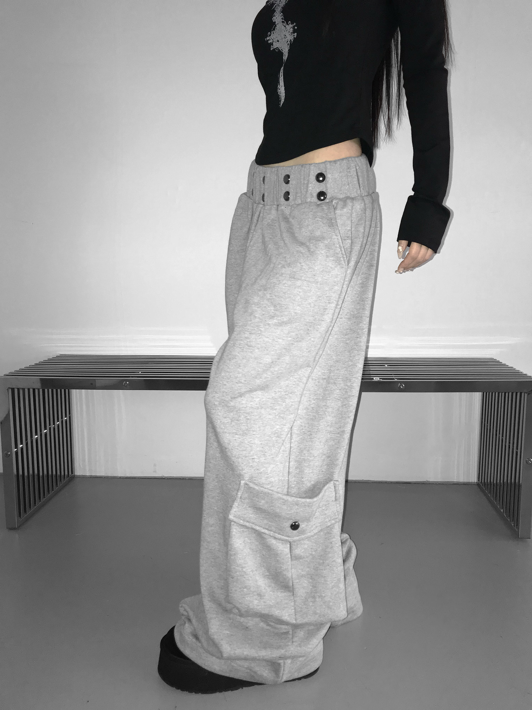 Nova Snap Wide-Leg Cargo Pants