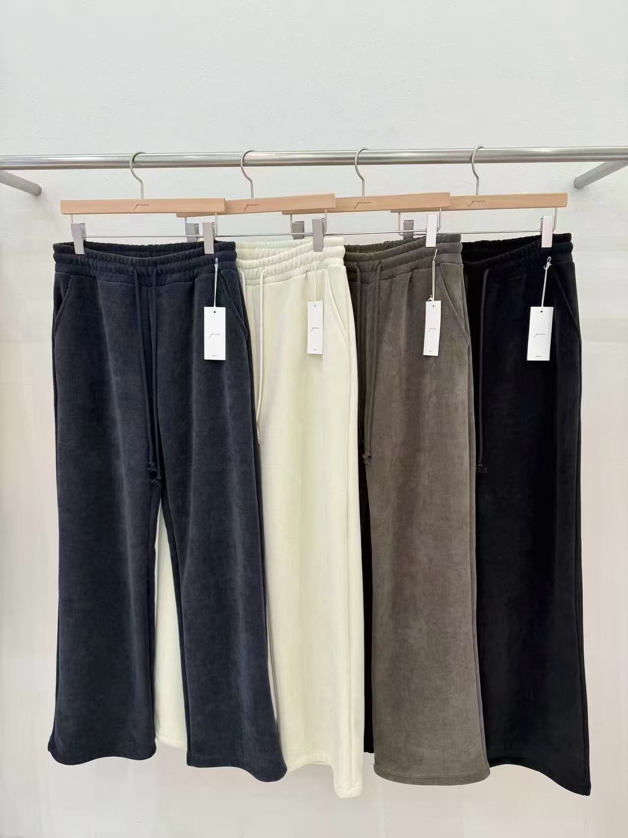 保暖绒毛底直腳褲