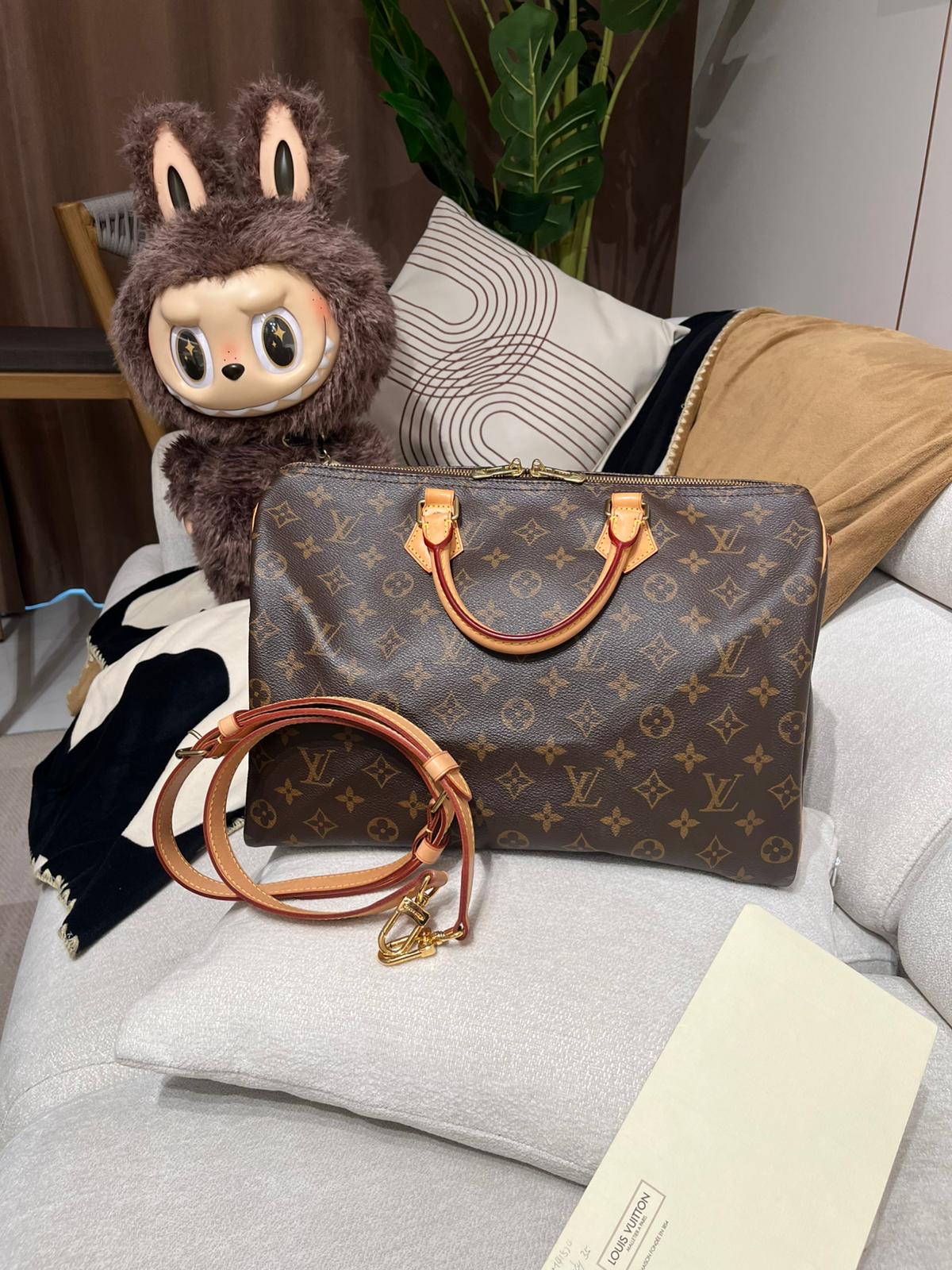 Lv Speedy Bandoulière 35 Monogram  100%Authentic, 98%New ✅收據✅Strap ✅Dust bag