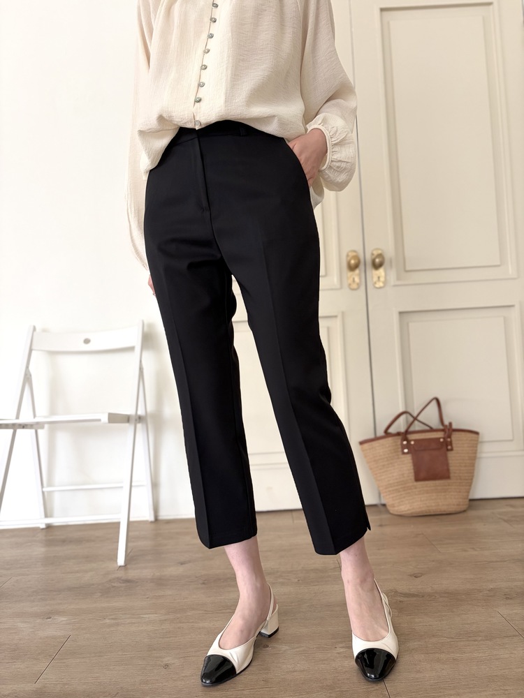 Minimal Tapered Ankle Pants (Black)