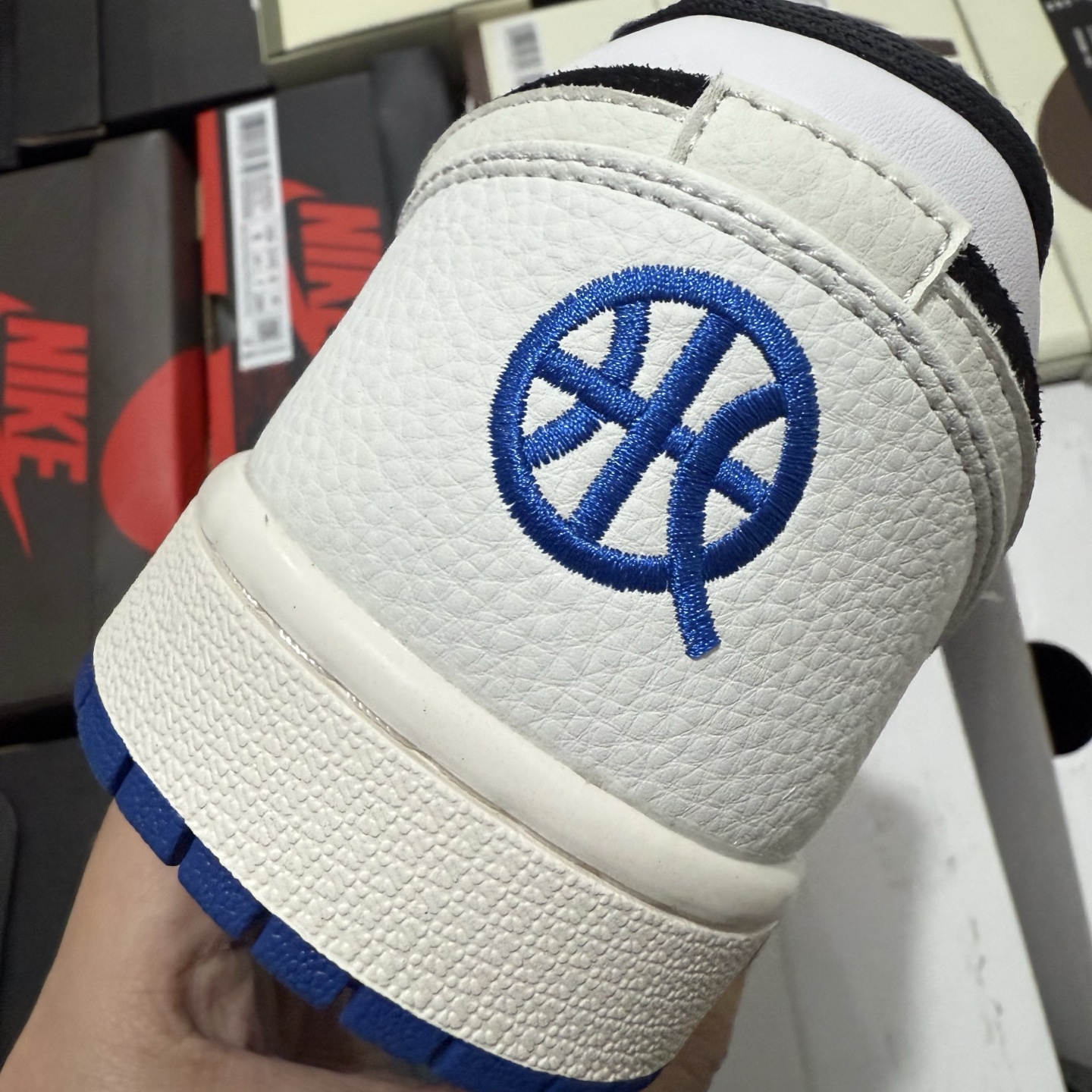 Nike Air Jordan 1 Low "Quai 54" HQ0764-001